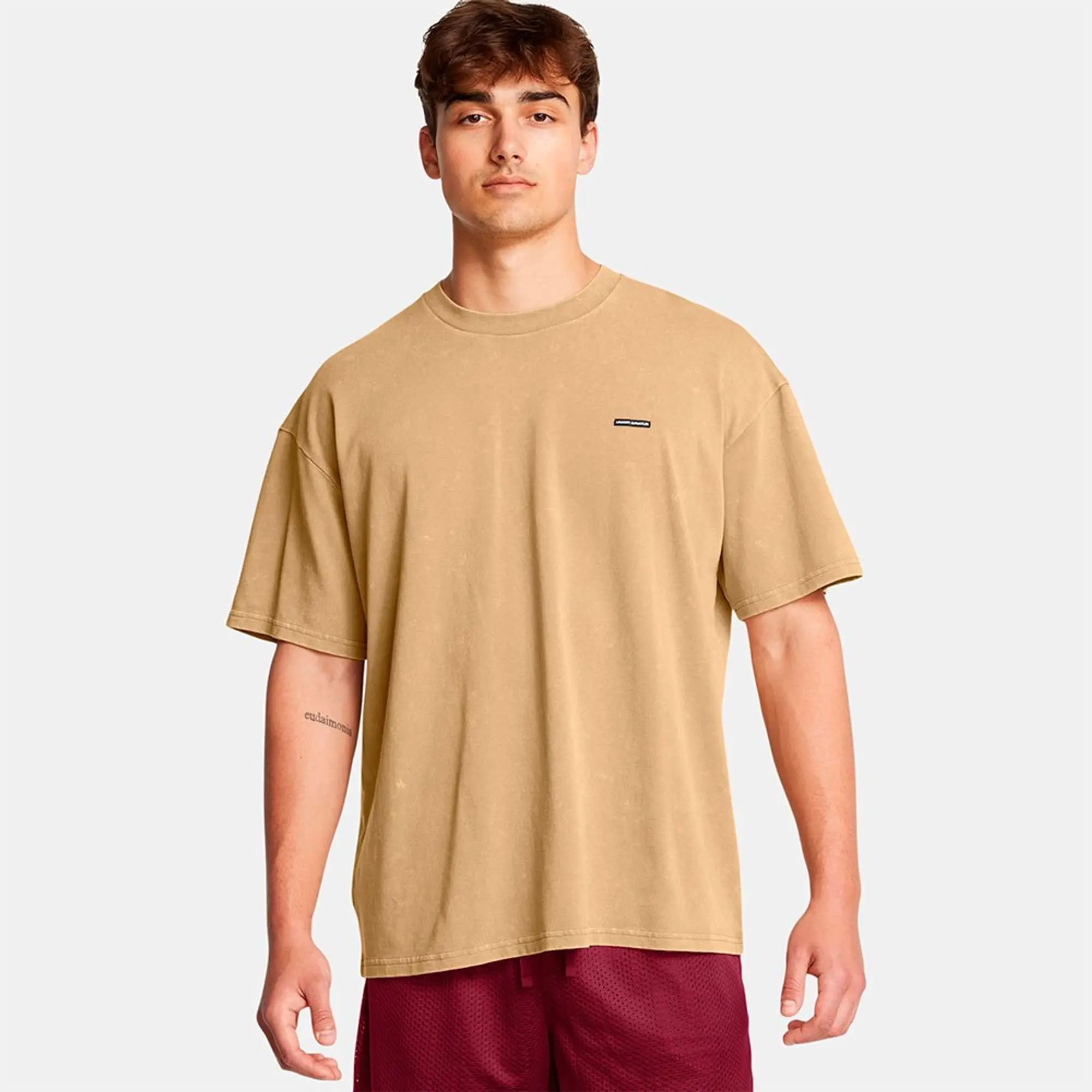 Men's  Under Armour  Heavyweight Oversized Logo Wash Short Sleeve Camel / White XXL
