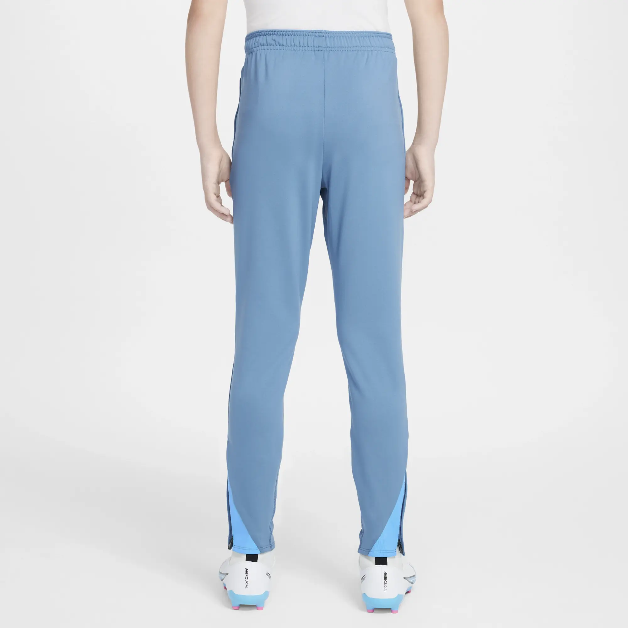 Nike Dri-FIT Strike Older Kids' Football Pants - Blue - Polyester/Elastane