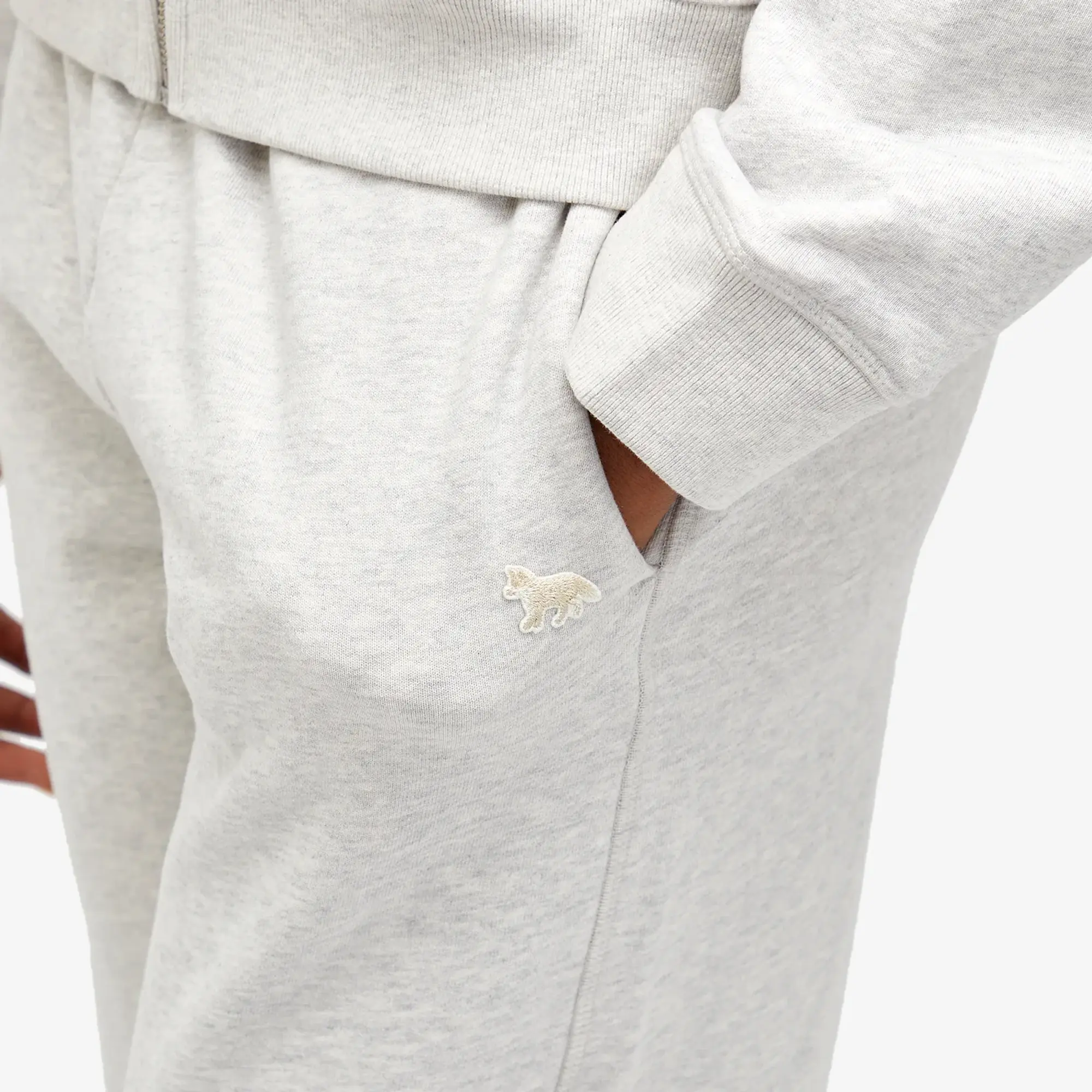 Maison Kitsuné Maison Kitsune Baby Fox Patch Relaxed Sweatpants Light Grey Melange
