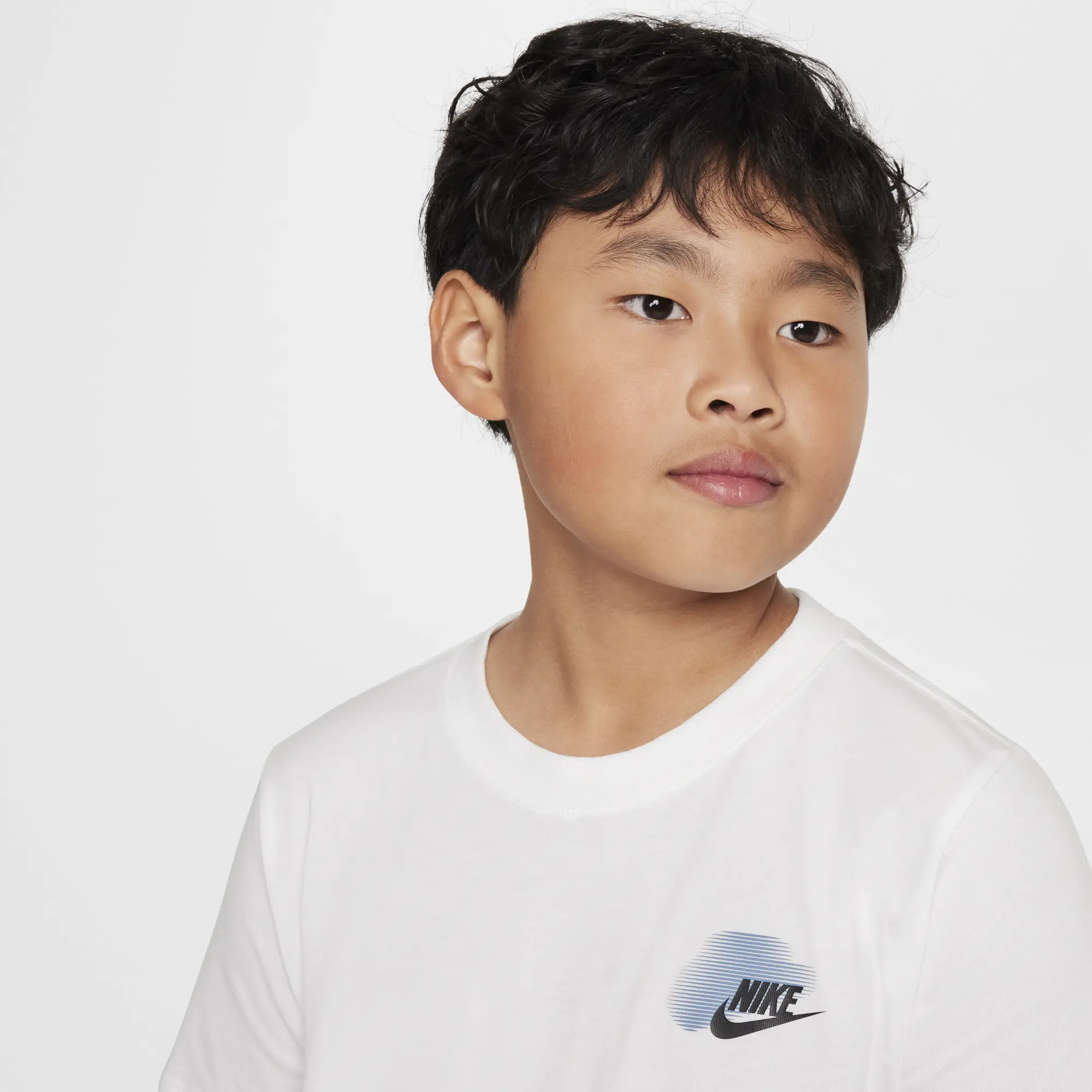 Nike Junior Standard Issue T-Shirt - White - Size XL/B - White