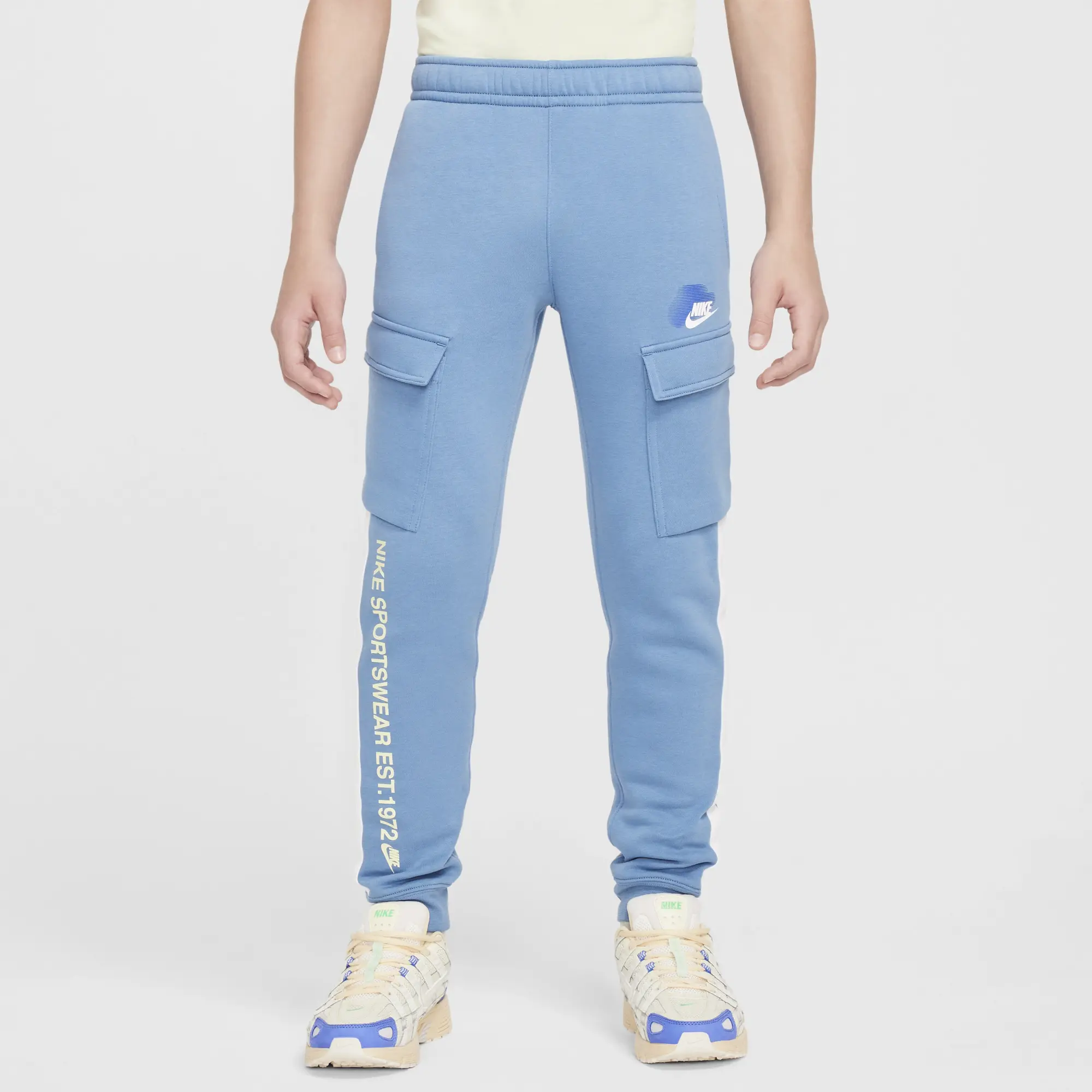 Nike Junior Standard Issue Fleece Cargo Pant - Blue - Size M/B - Blue