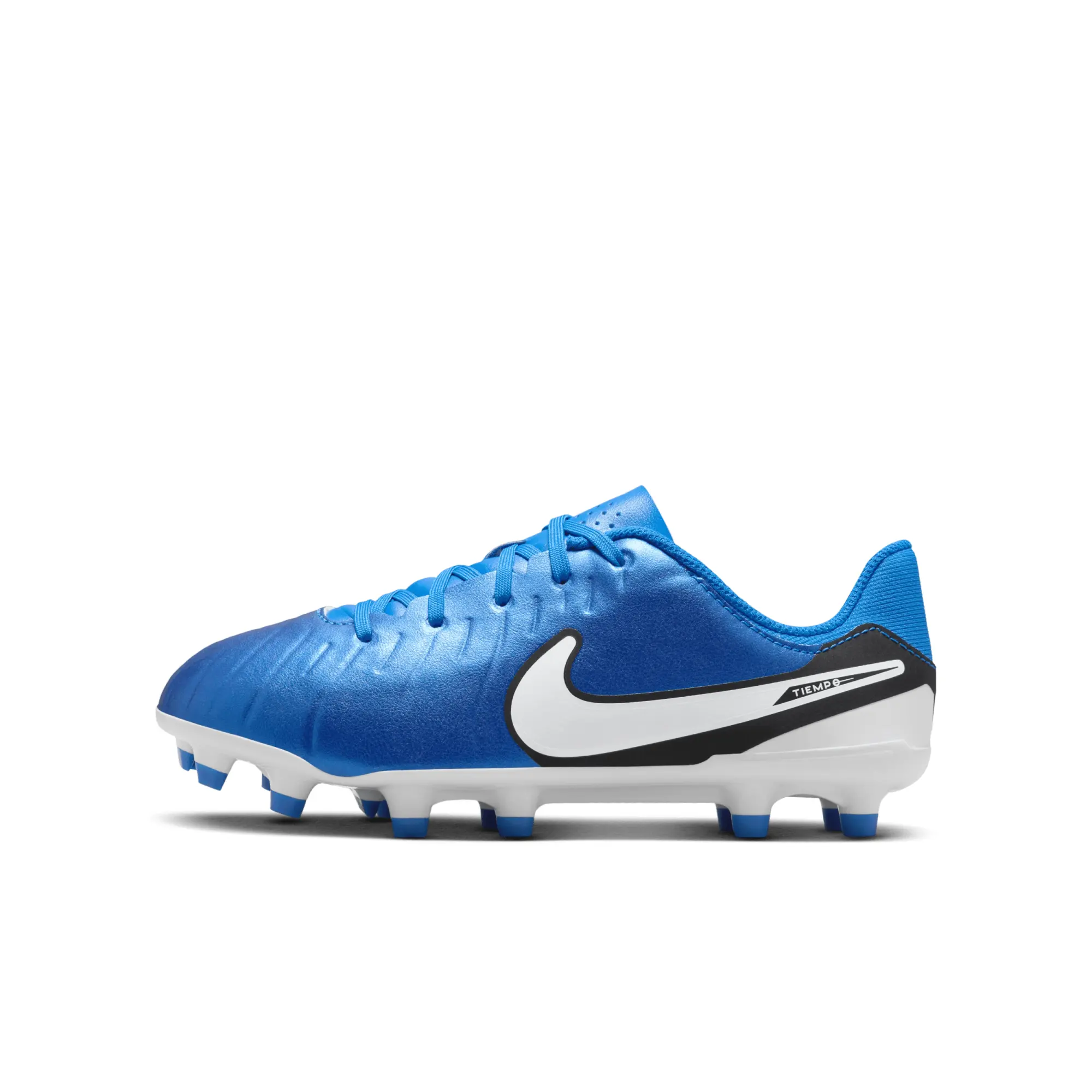 Nike football shoes for kids hotsell