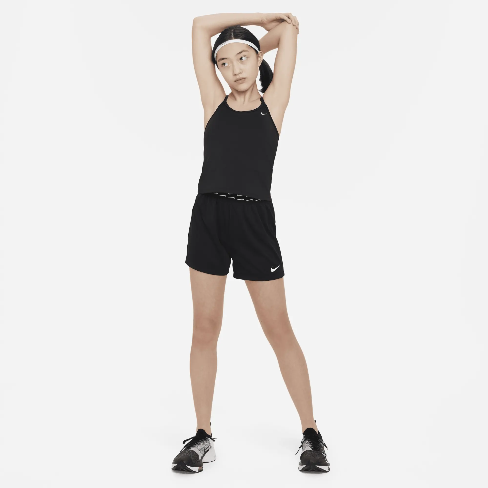 Nike Dri-Fit Big Kids Tank Sports Bras Girls - Black