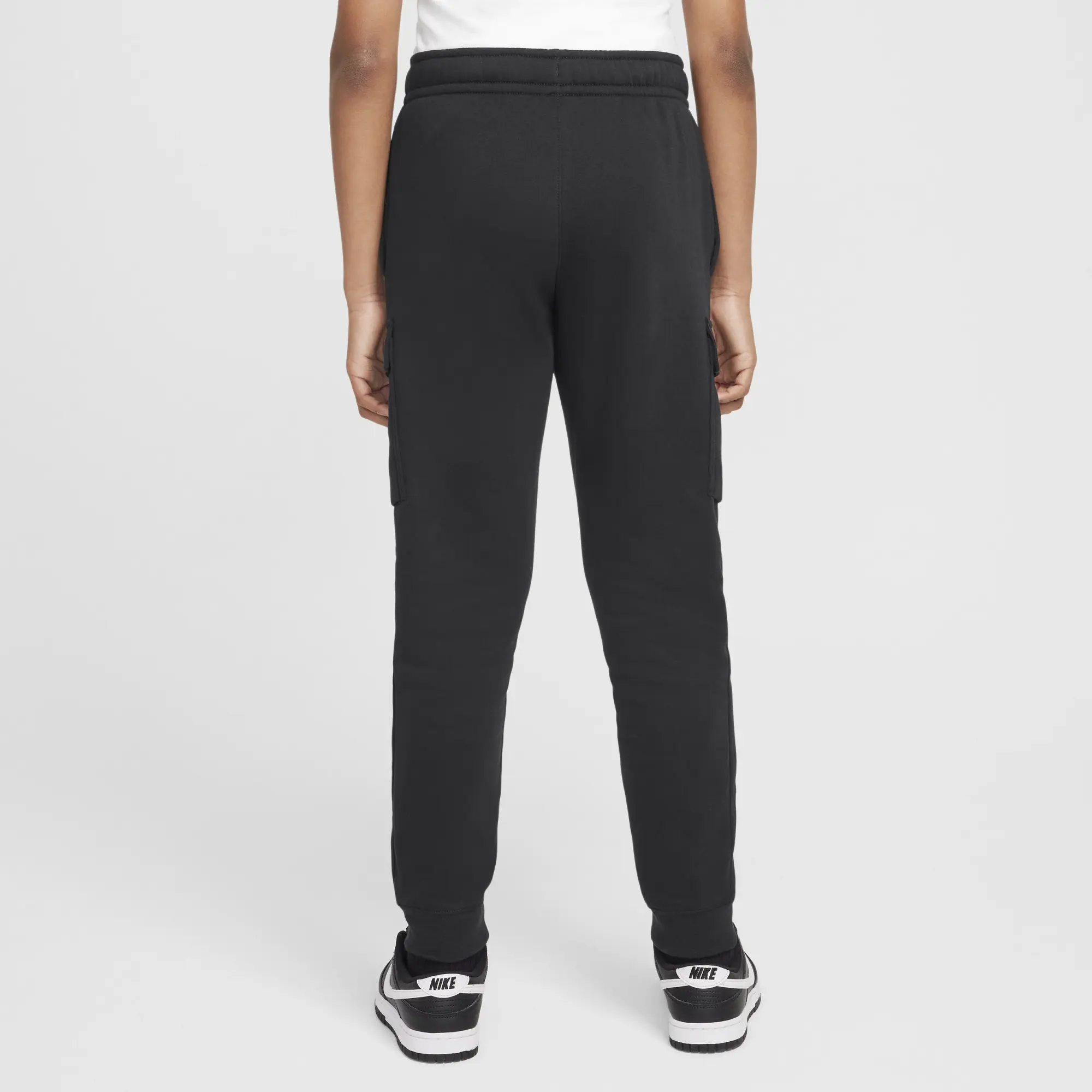 Nike Sportswear Standard Issue Older Kids' (Boys') Cargo Trousers - Black - Cotton/Polyester
