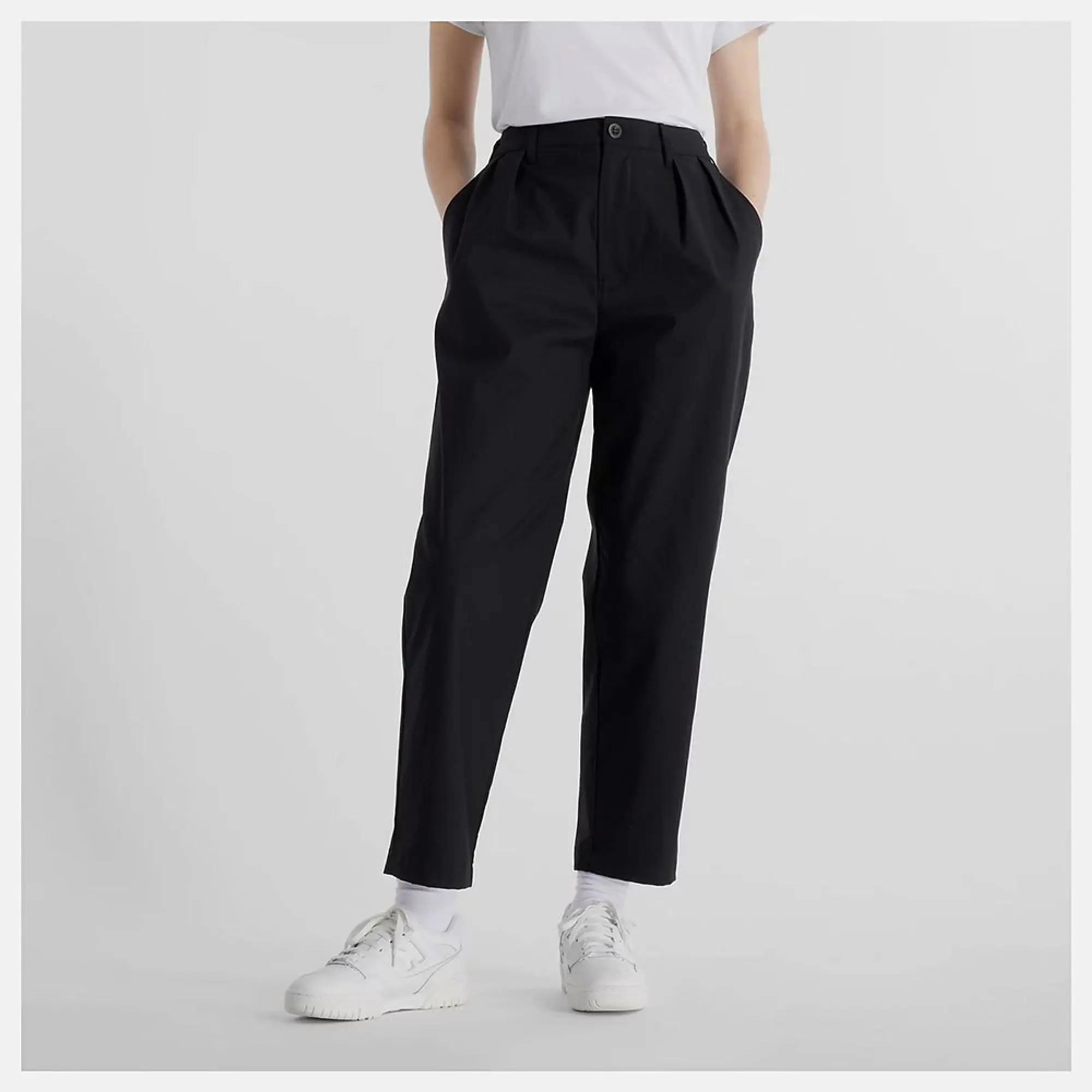 New Balance Women's Boylston Twill Tapered Pant in Black Cotton Twill