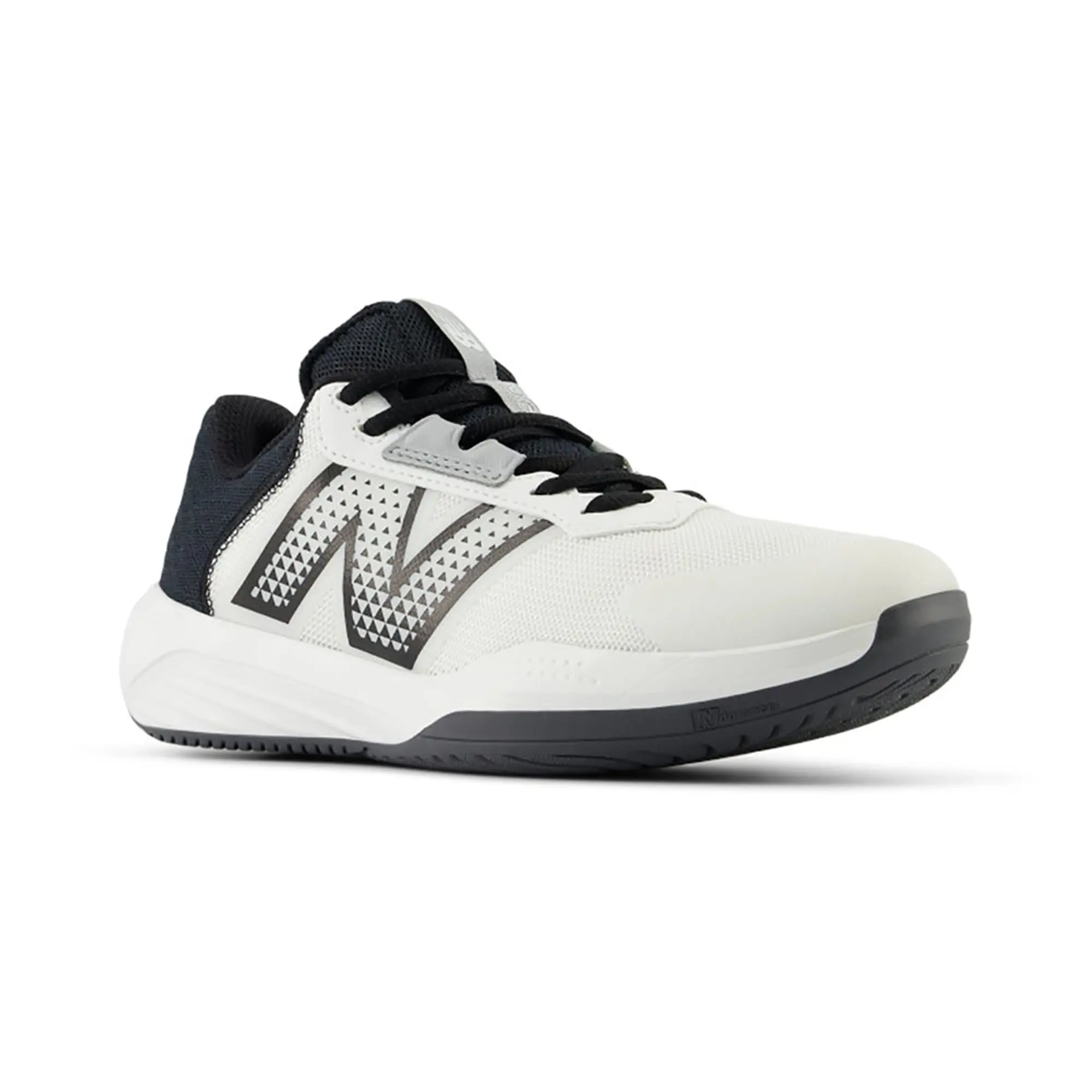 New Balance Women's 696v6 in White/Black Synthetic
