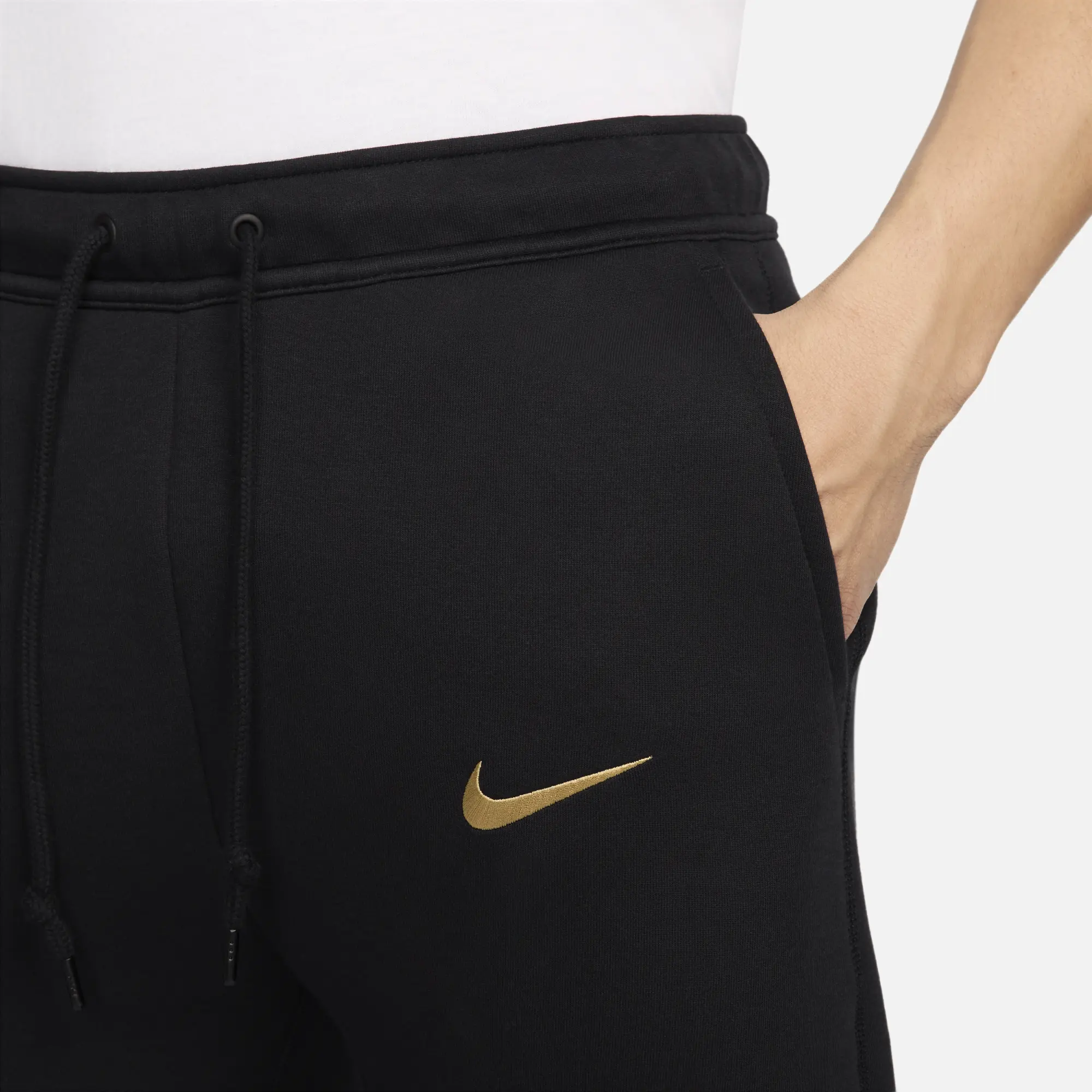 Nike Barcelona NSW Tech Fleece Jog Pants  - Black/Gold - 2024-2025