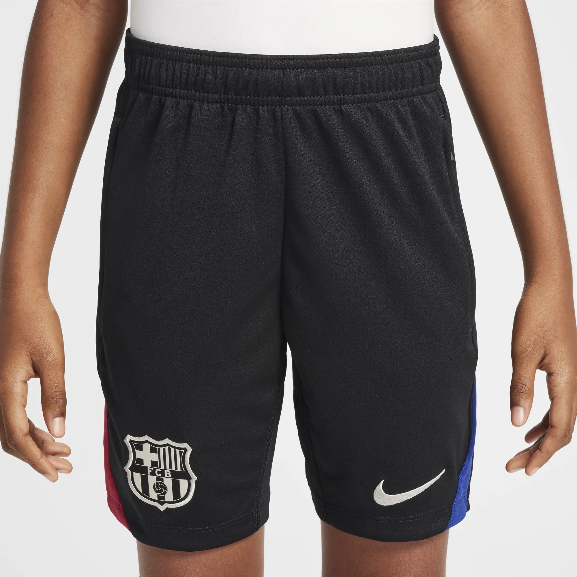 Nike Liverpool Strike Shorts 2023 2024 Adults