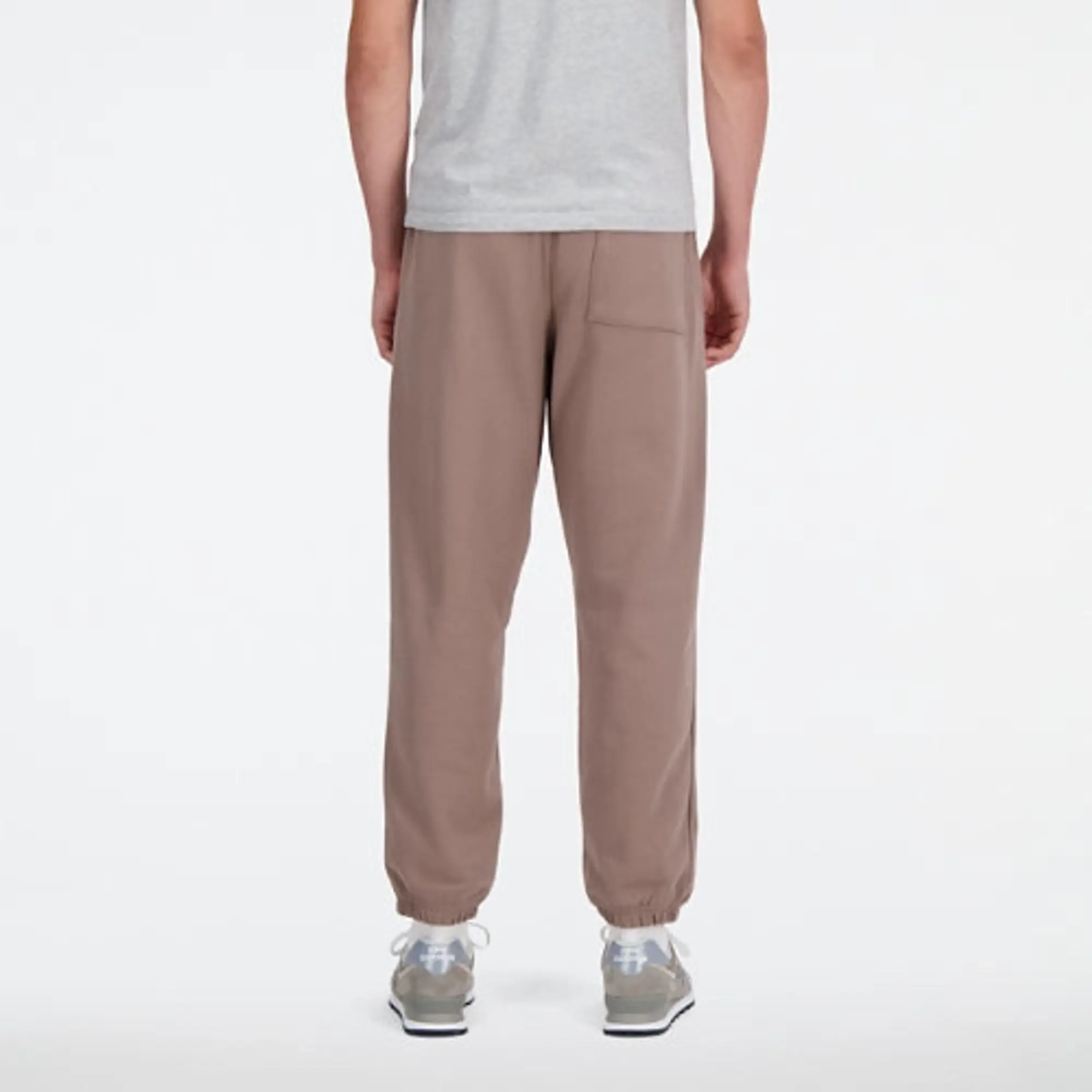 New Balance Men's Athletics Linear Pant in Brown Cotton
