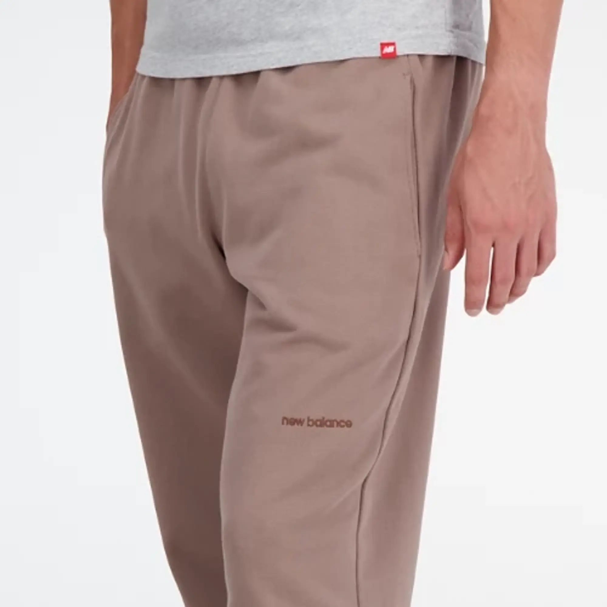 New Balance Men's Athletics Linear Pant in Brown Cotton
