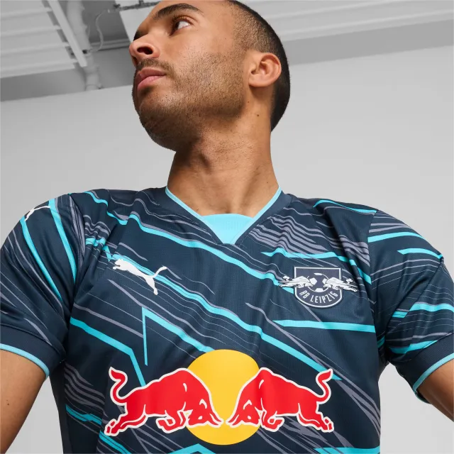 RB LEIPZIG ヨーロッパ　サッカーチーム　T-シャツ　レプリカ 67021e72d280.jpg
