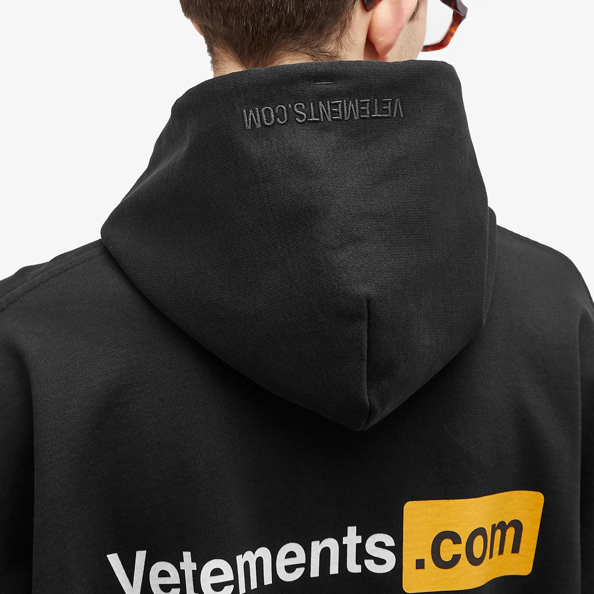 VETEMENTS Men's XXX Logo Hoodie Black | UA65HD310B | FOOTY.COM