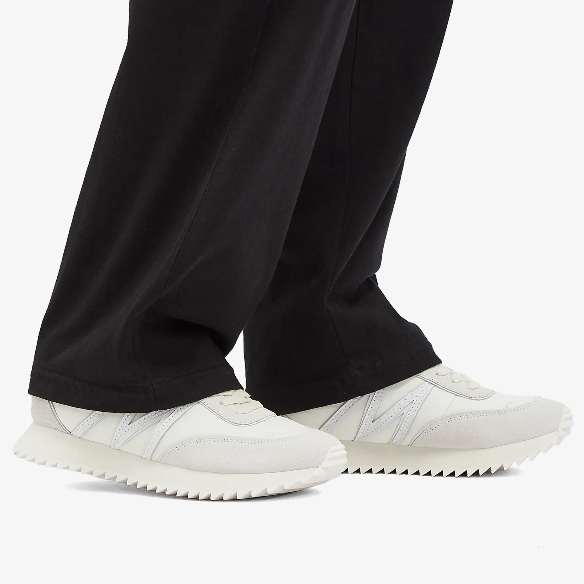 Moncler Men's Pacey Low Top Sneakers White