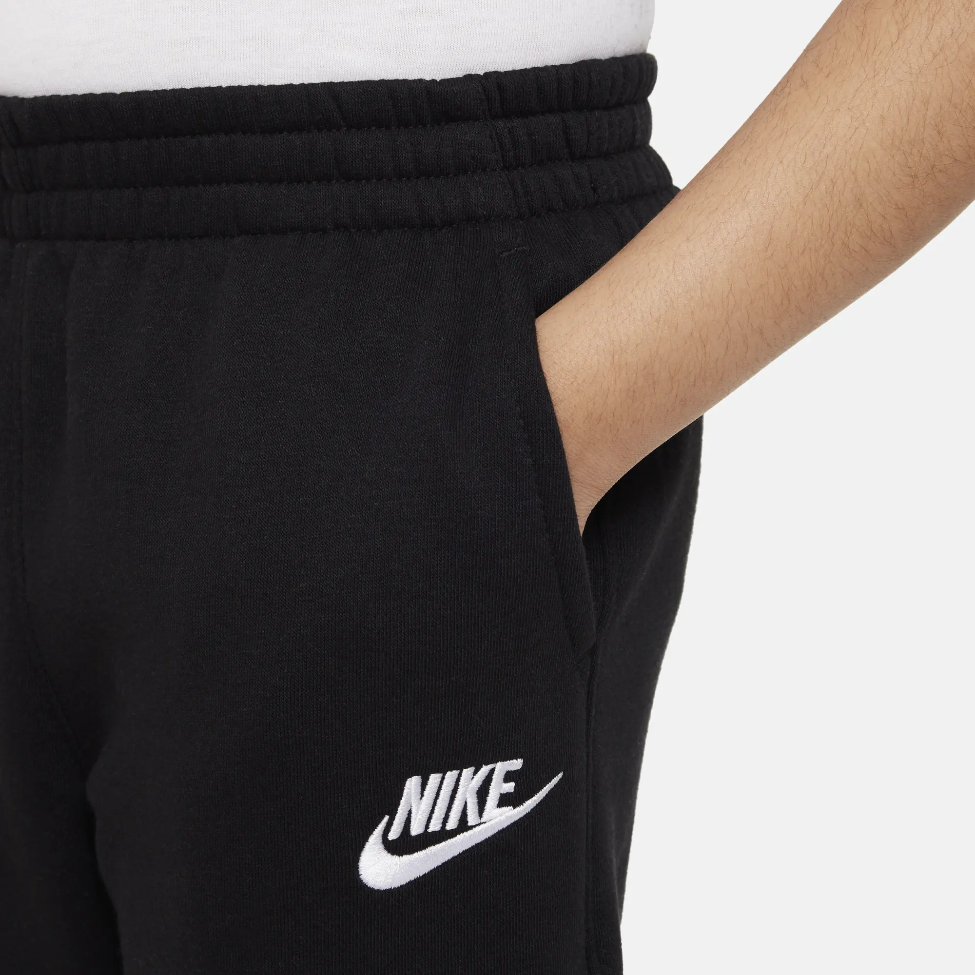 Nike Sportswear Club Fleece Joggers Younger Kids' Trousers - Black - Cotton