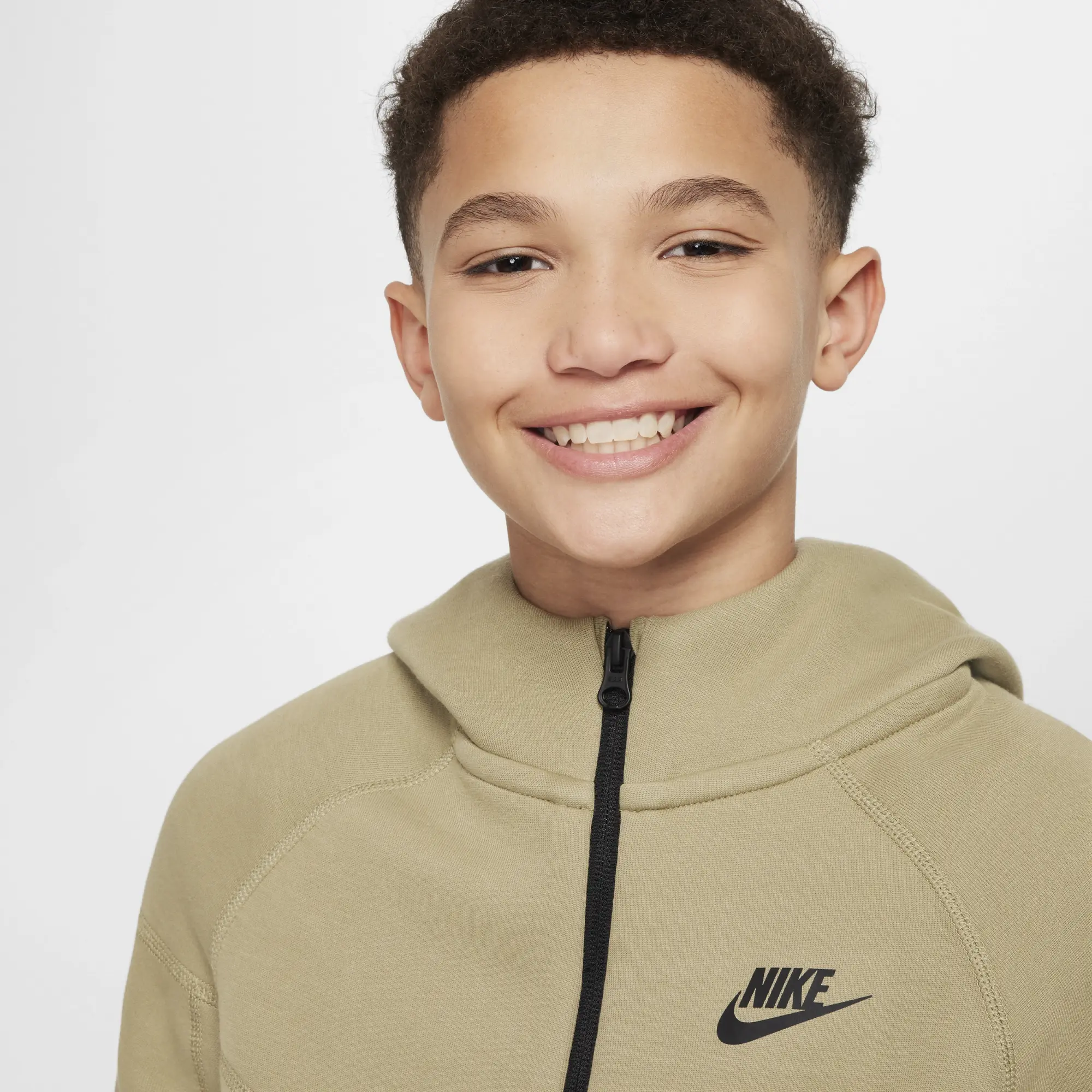Nike Sportswear Older Kids Tech Fleece Full Zip Hoodie 8 15Y