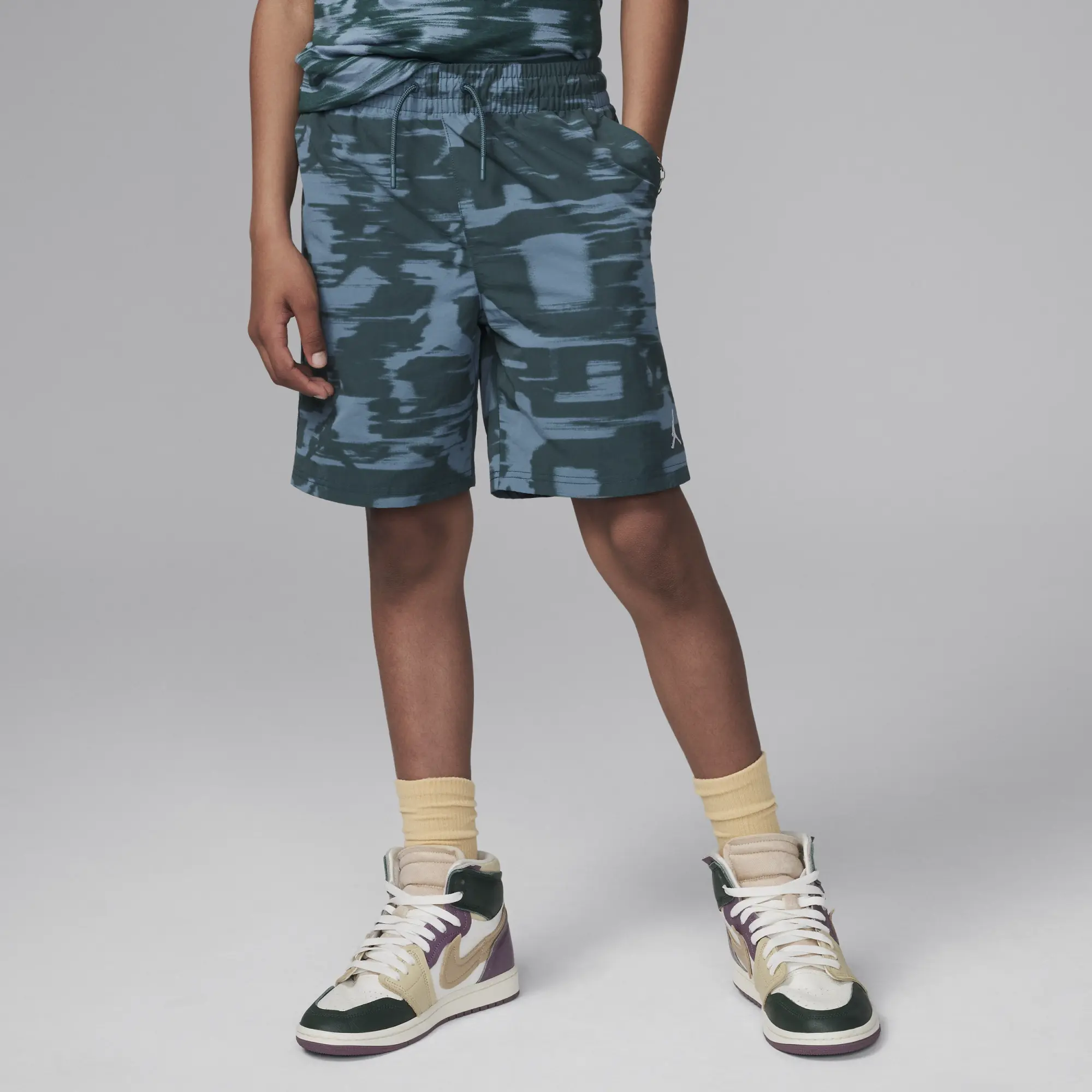 Nike Jordan Jordan MJ Flight MVP Older Kids' Printed Woven Shorts - Green - Recycled Nylon