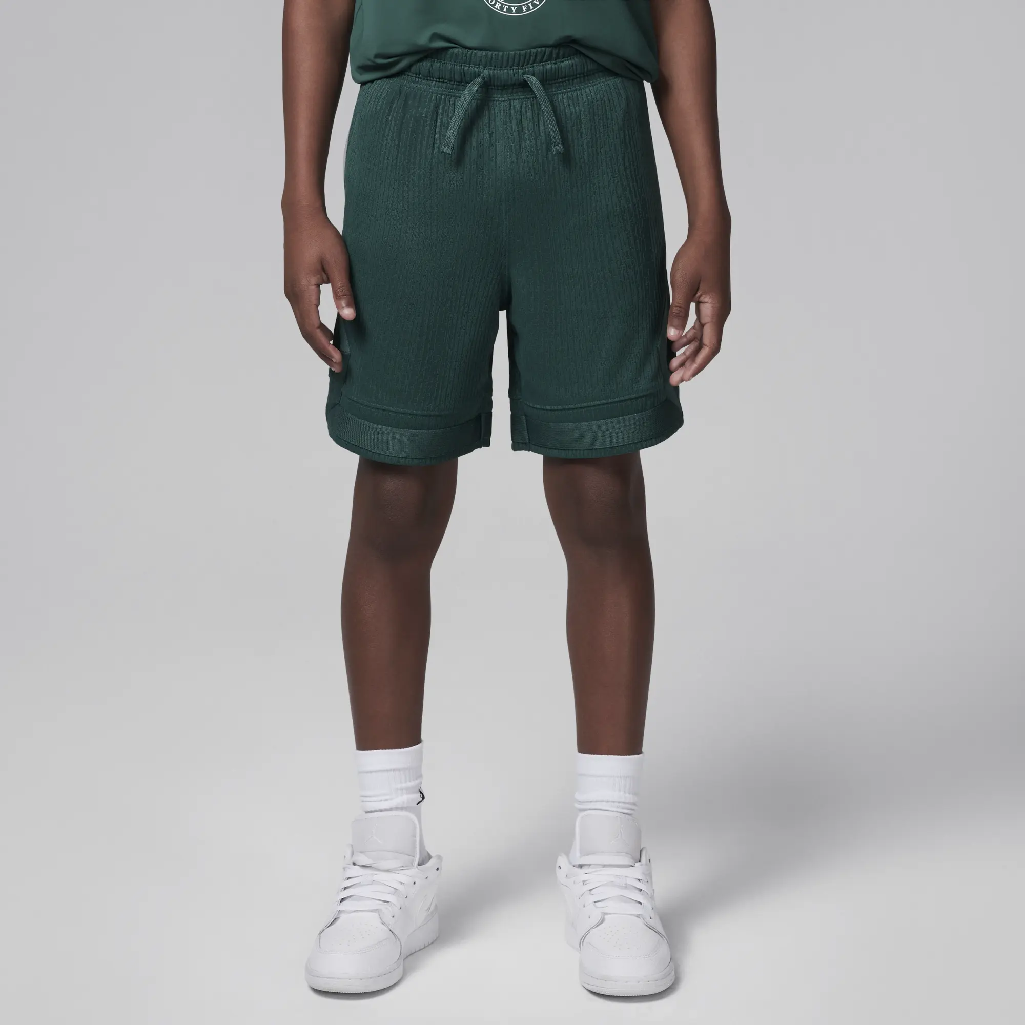 Nike Jordan Jordan MJ Advanced Sport Older Kids' Dri-FIT Statement Diamond Shorts - Green - Polyester