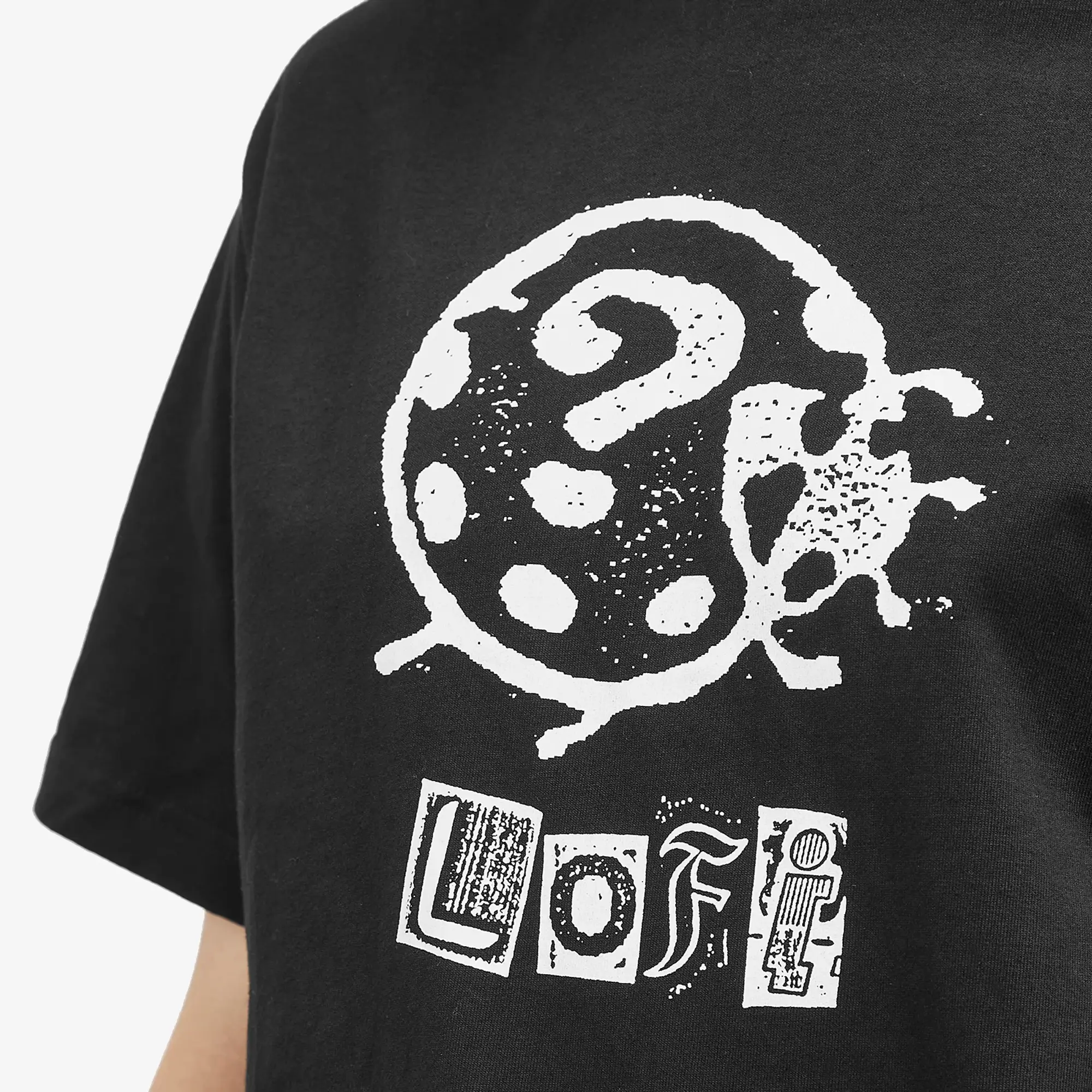 Lo-Fi Men's Mystery Bug T-Shirt Black