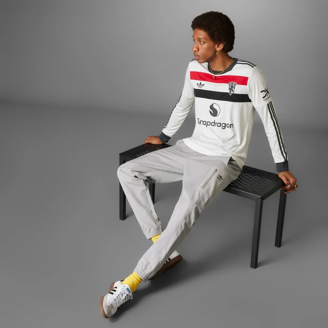 adidas Manchester United Mens LS Third Shirt 2024/25 | IY7810