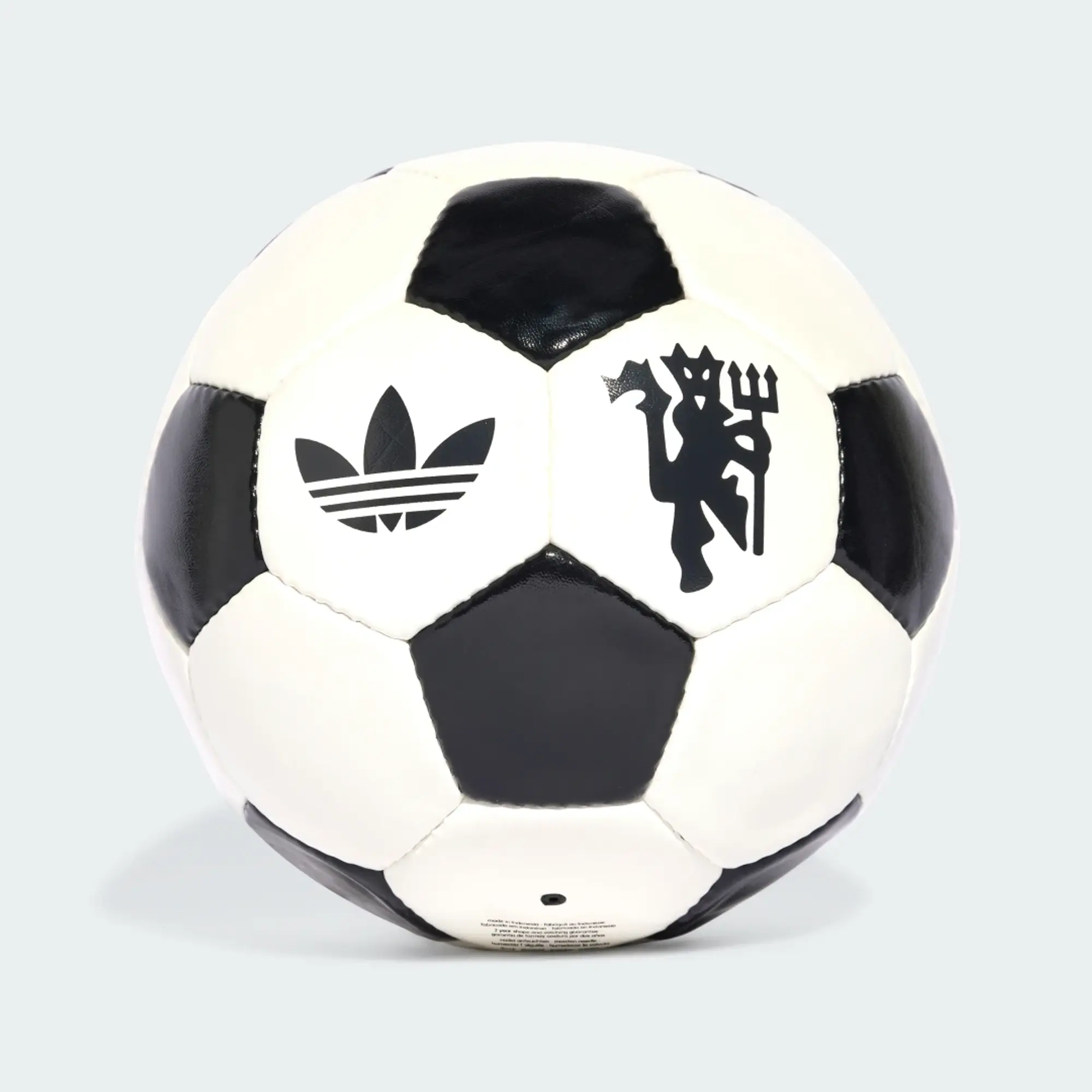 adidas Manchester United Third Club Ball