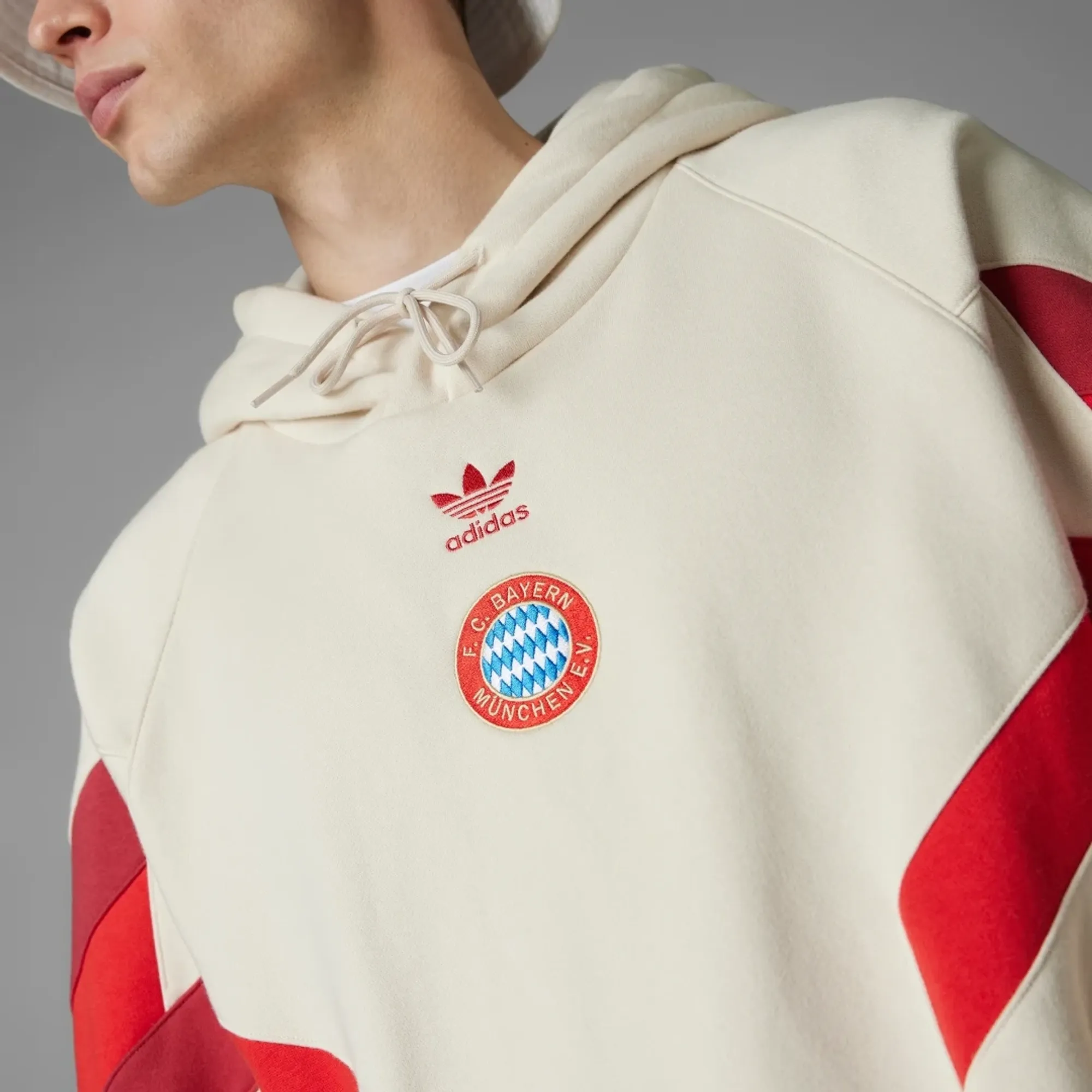adidas Originals Bayern Munich Hoodie | IS6513 | FOOTY.COM