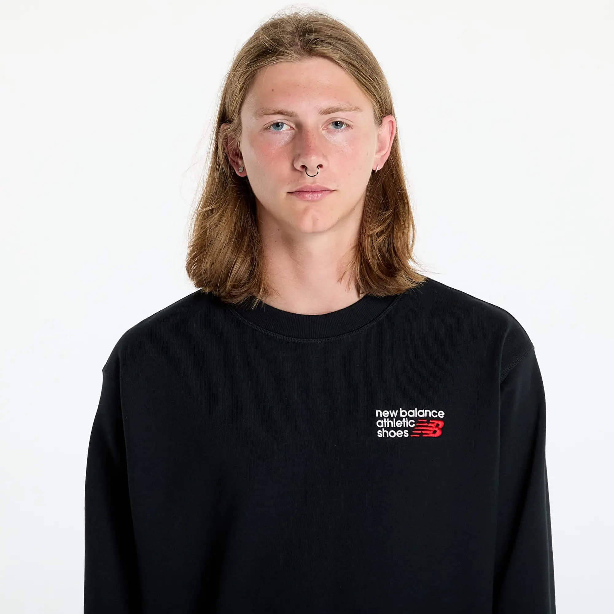 New Balance Athletics Premium Logo Crew Men Sweatshirts Black