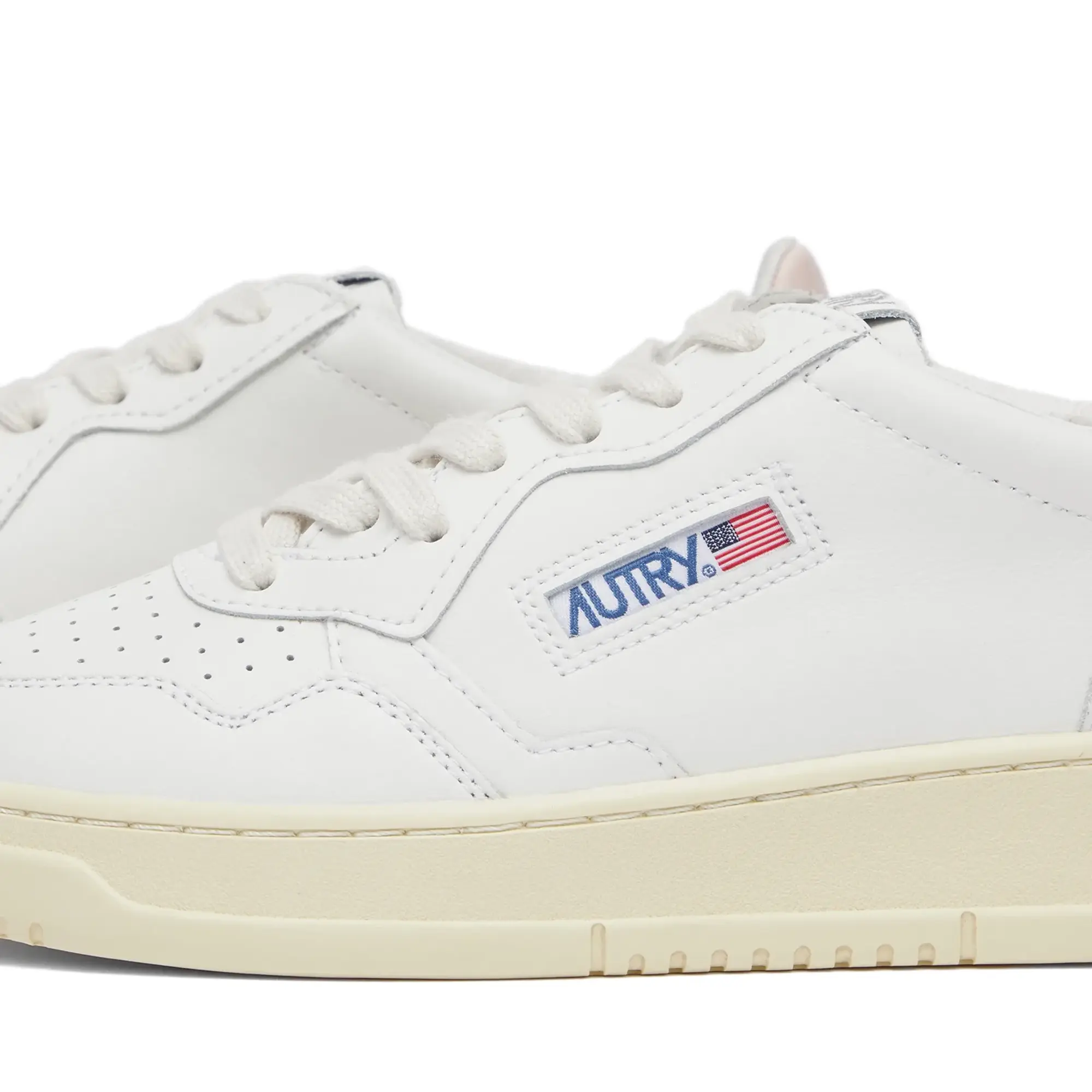 Autry Action Shoes WMNS MEDALIST LOW