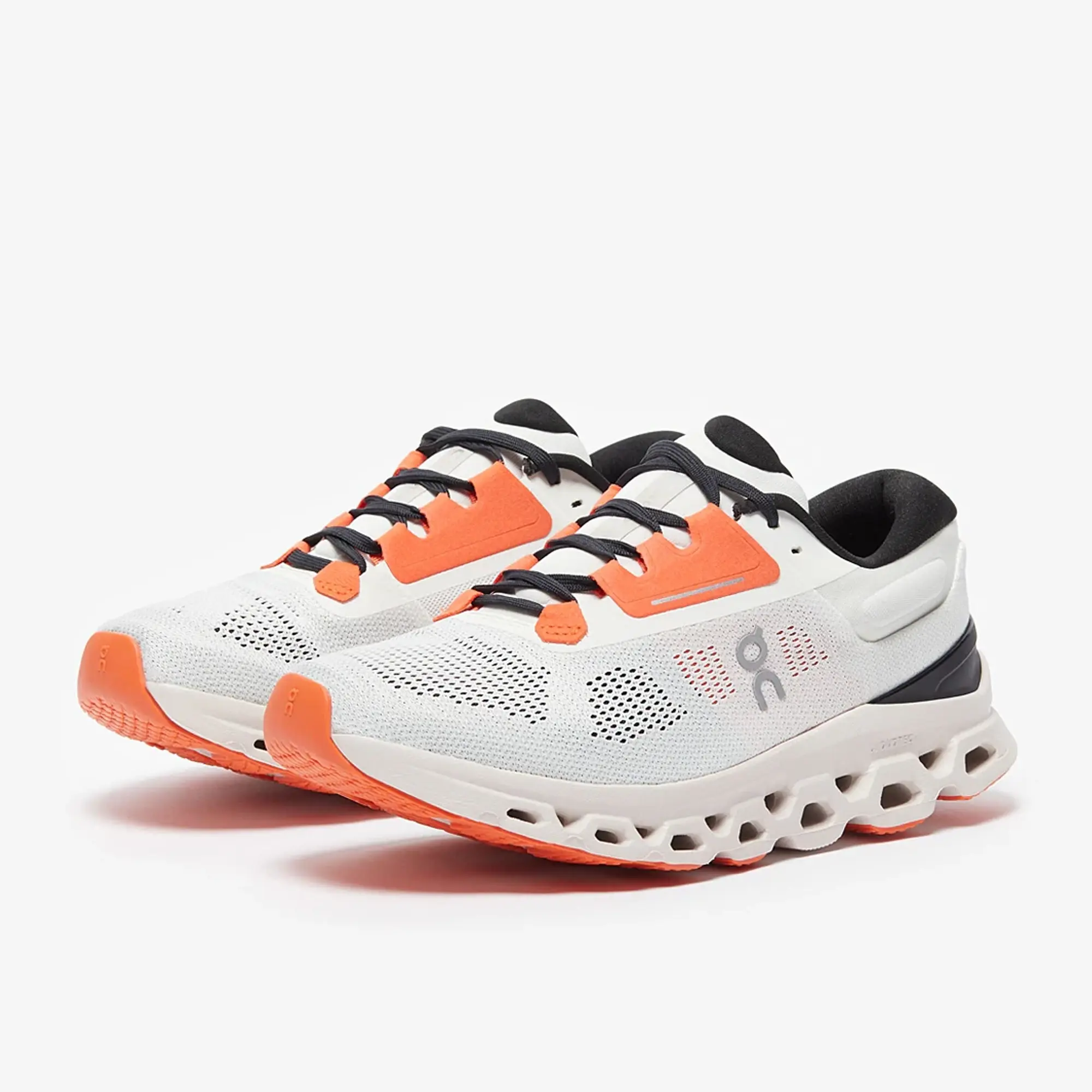 On Womens Cloudstratus 3