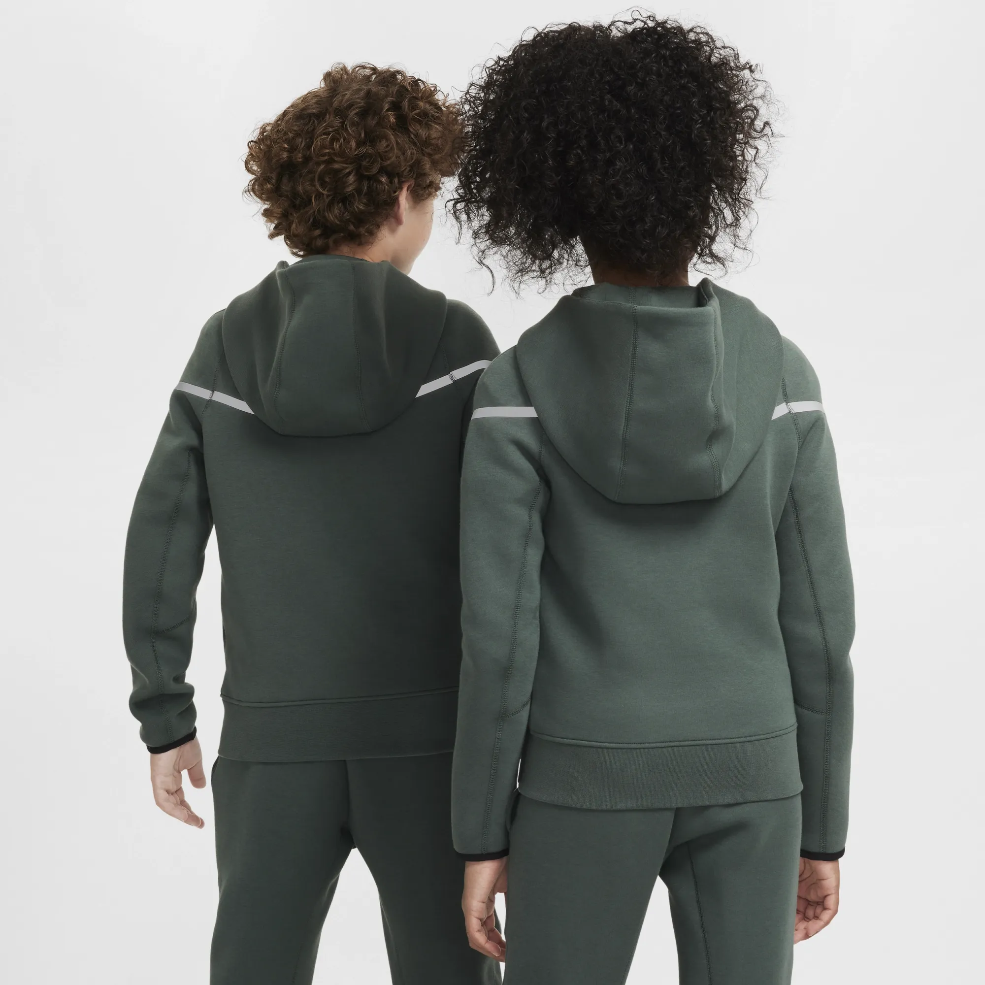 Nike Sportswear Tech Fleece Older Kids' (Boys') Reflective Design