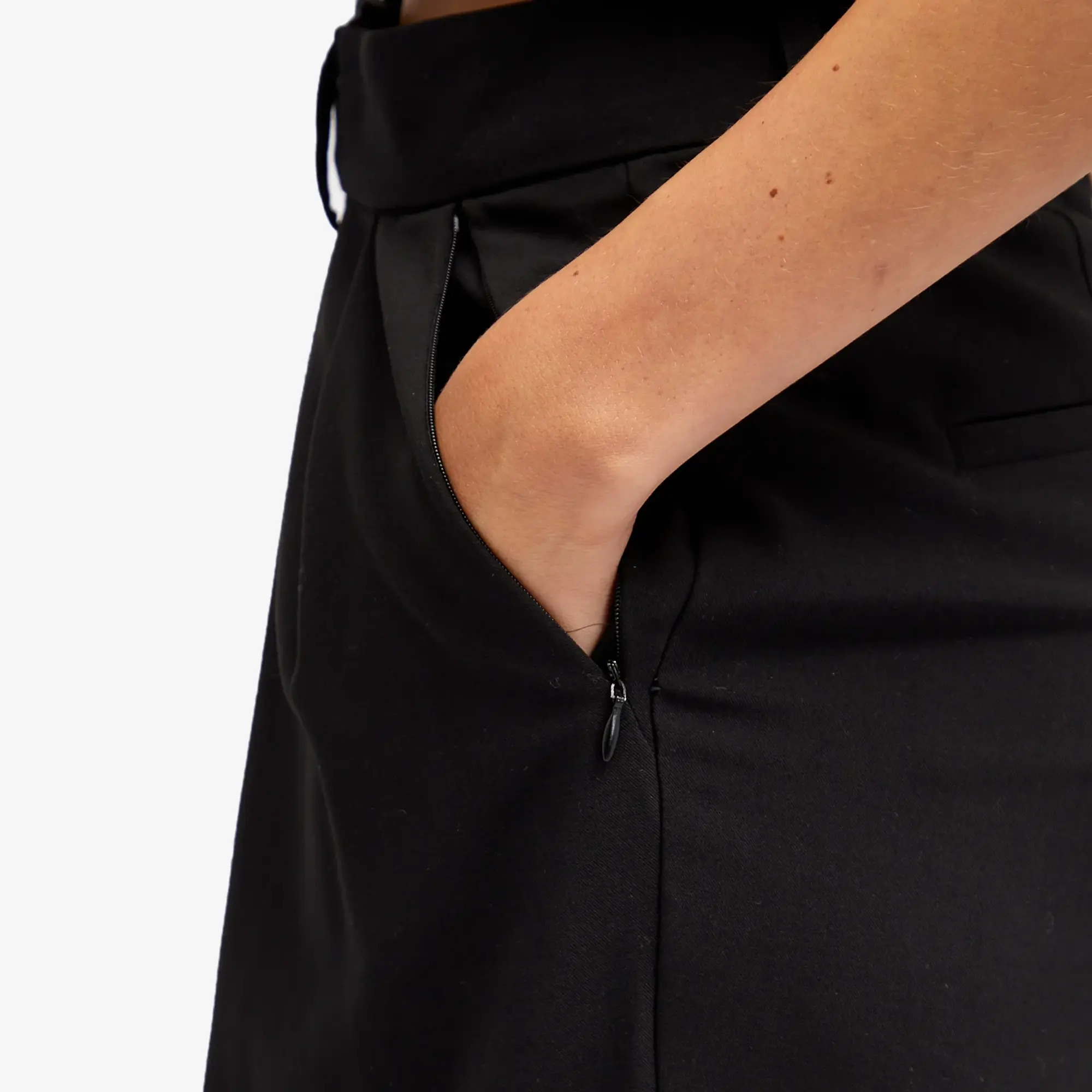 Good American Women's Suiting Good 90S Pleated Trouser Black