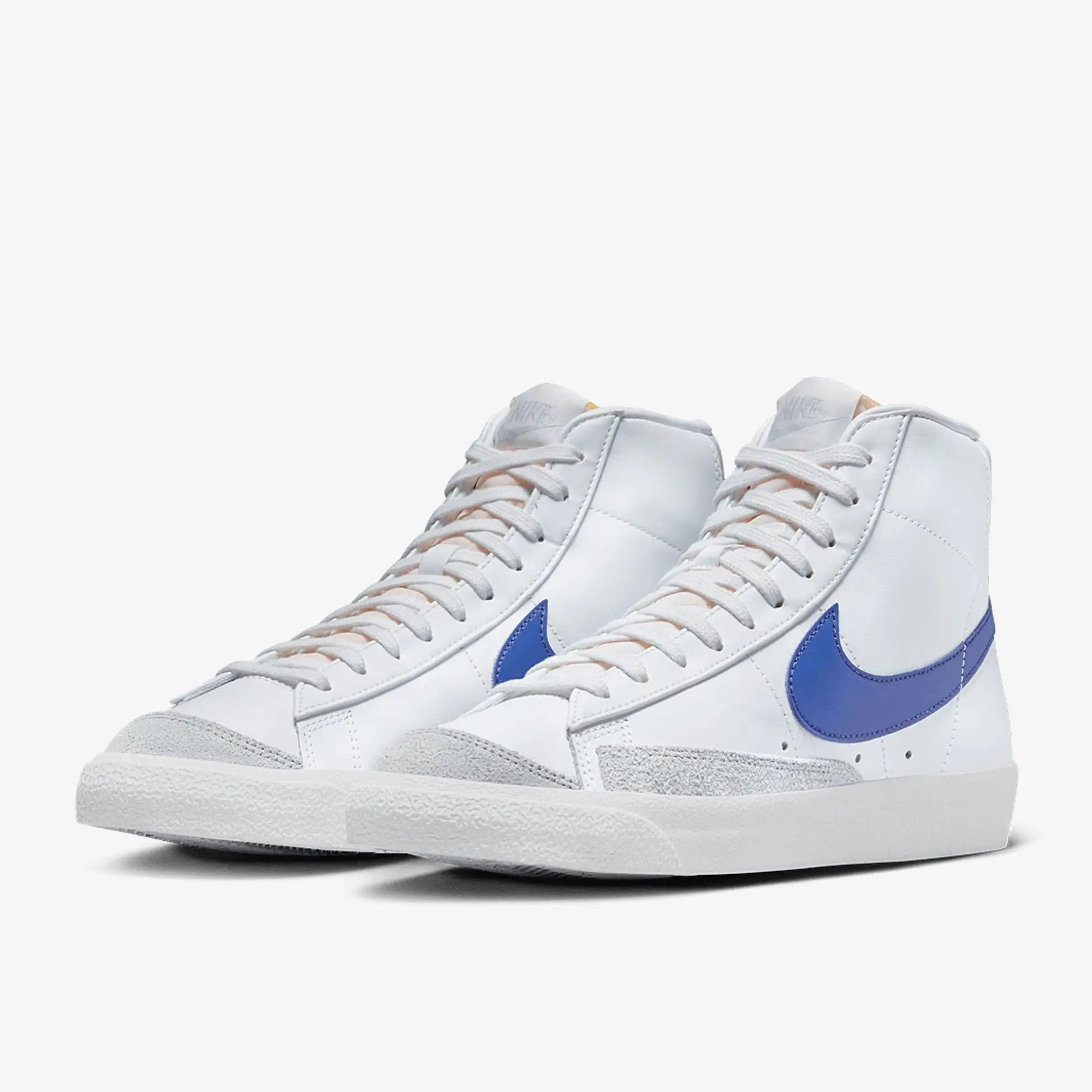 Nike Blazer Mid 77 Vntg Mens White Trainers