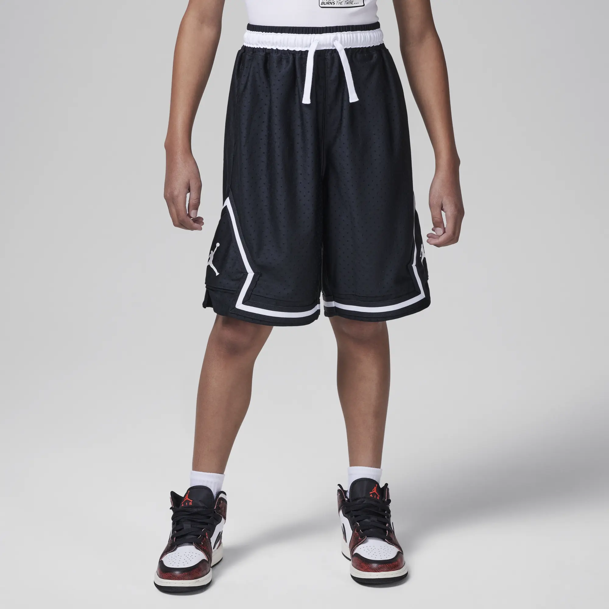 Nike Jordan Sport Older Kids' Dri-FIT Diamond Shorts - Black