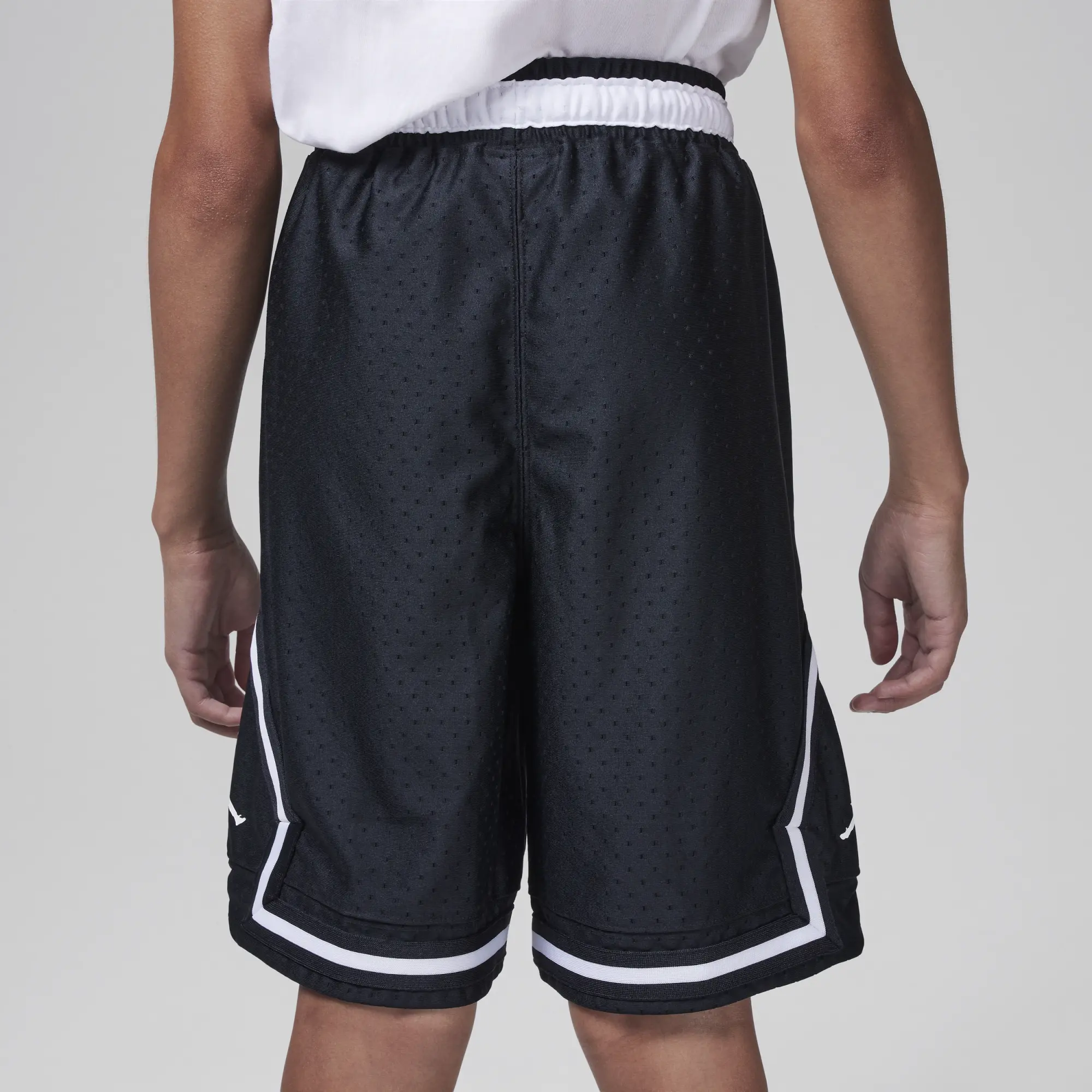 Nike Jordan Sport Older Kids' Dri-FIT Diamond Shorts - Black