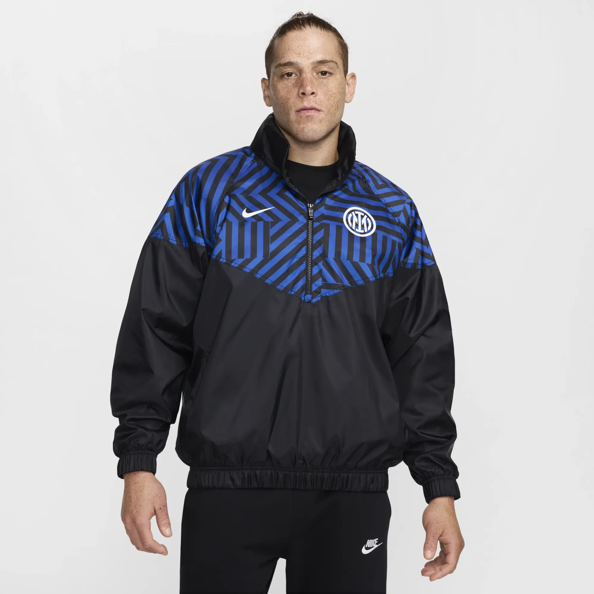 Inter Milan Nike Windrunner Anorak Jacket - Black