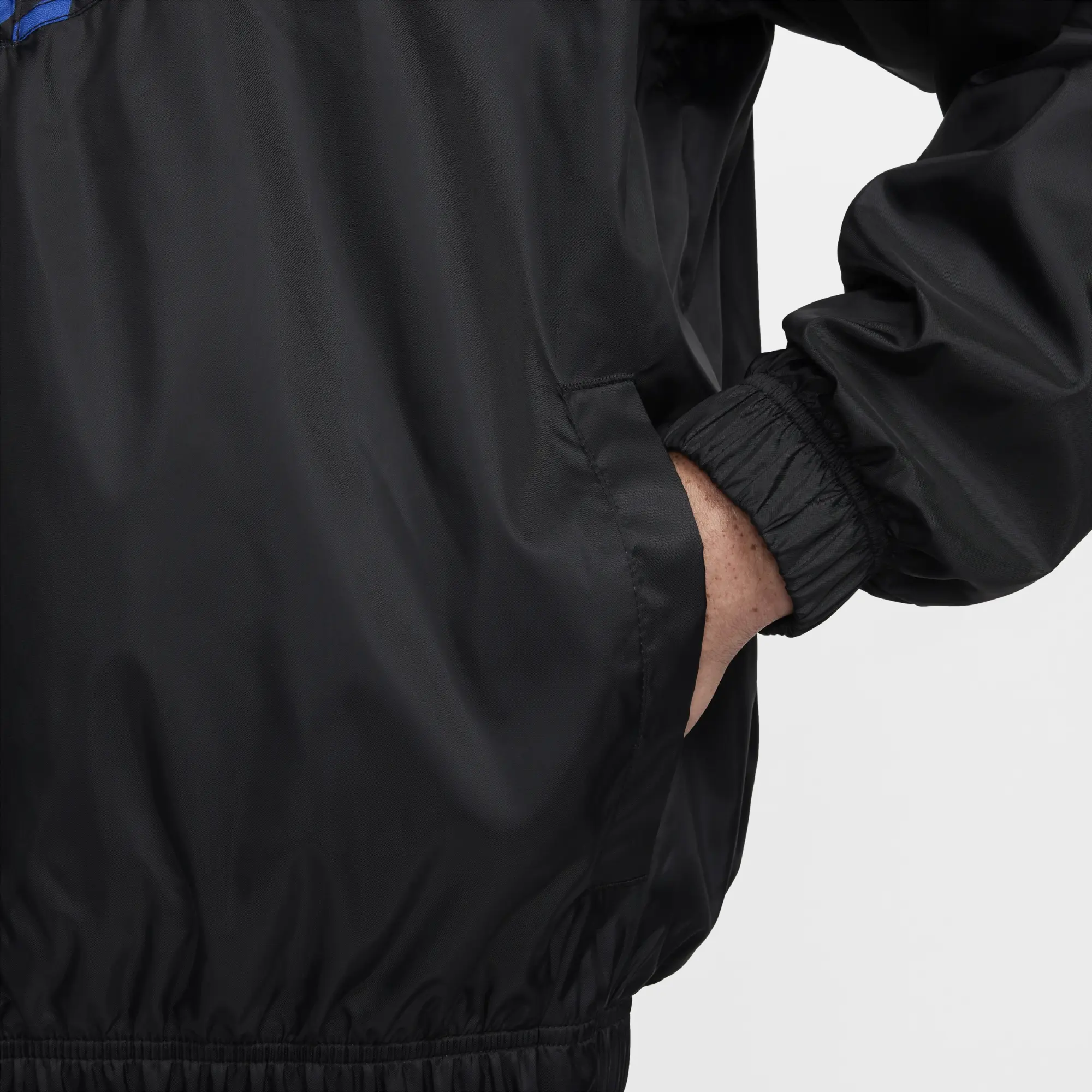 Inter Milan Nike Windrunner Anorak Jacket - Black