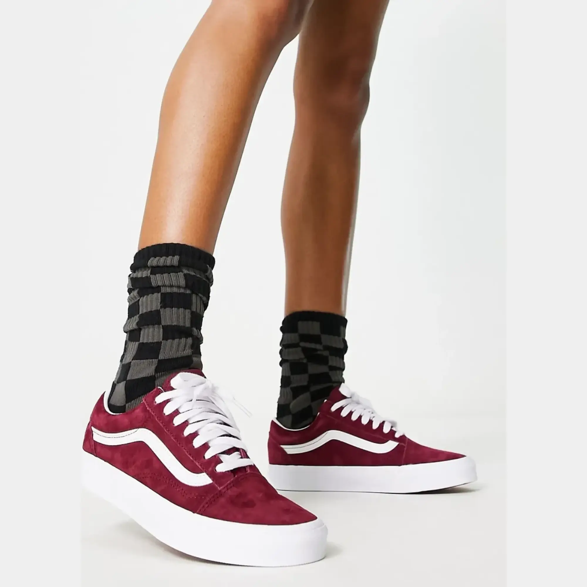 Maroon suede vans best sale