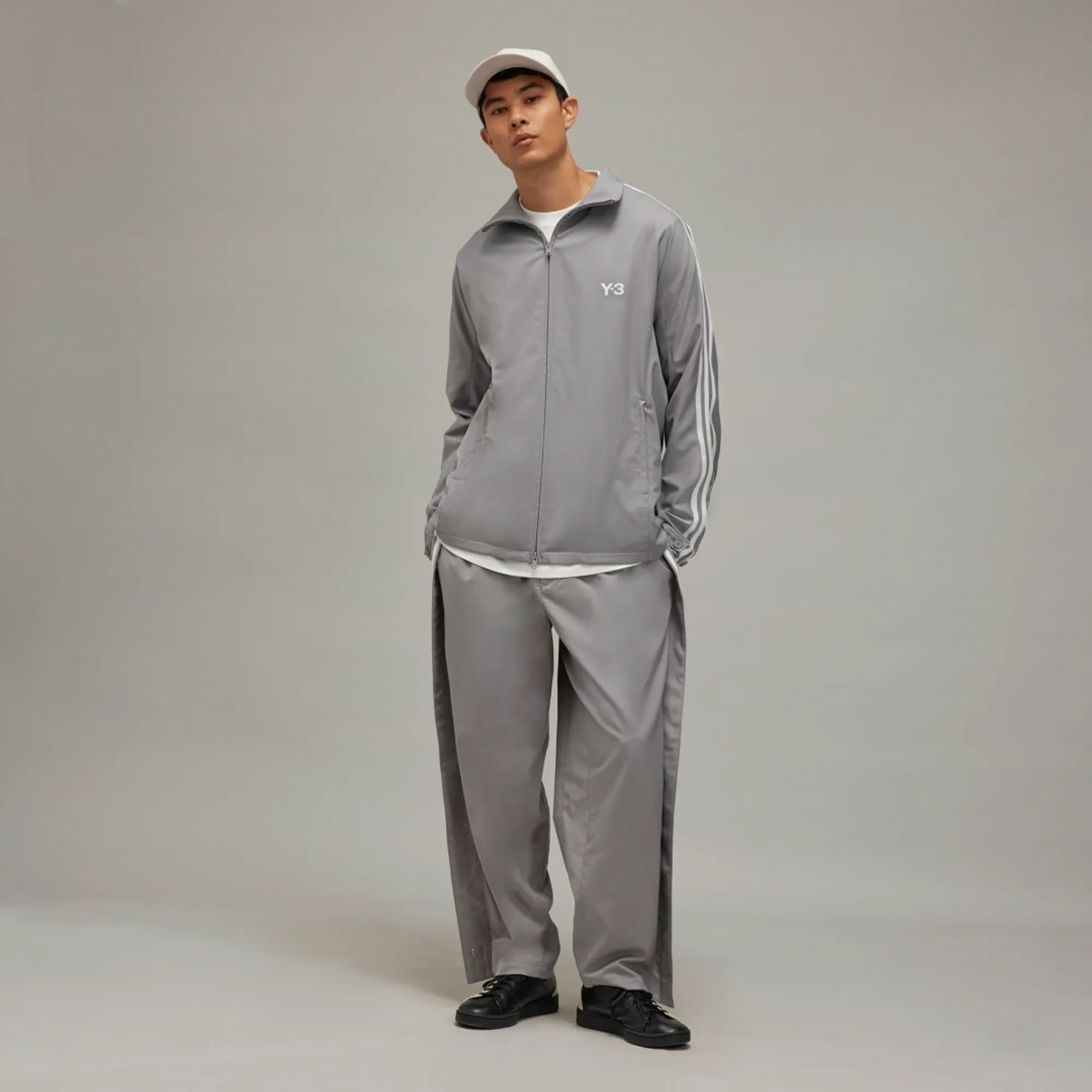 adidas Y-3 Refined Wool Track Pants - 3-Stripes | JE3452 | FOOTY.COM