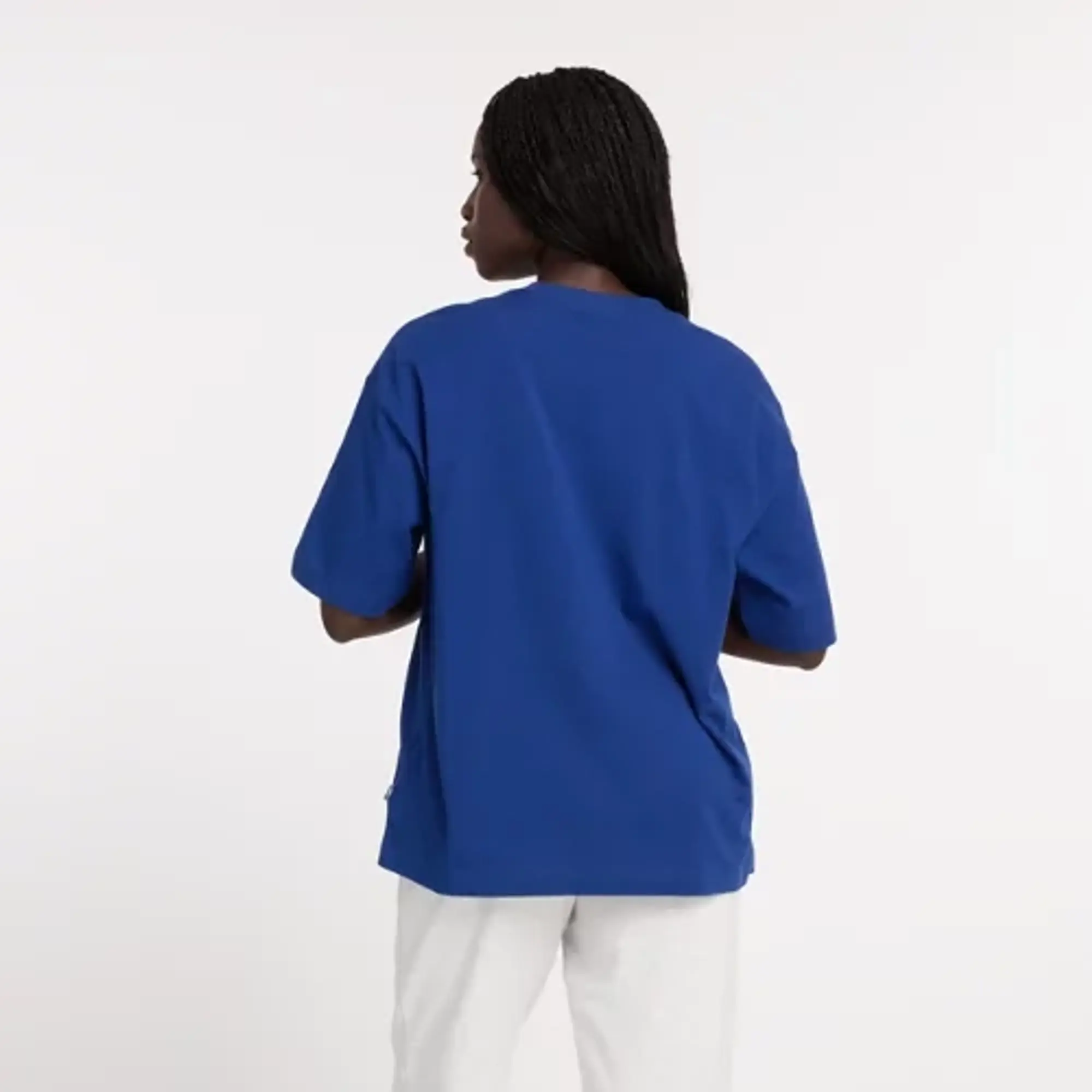 New Balance Women's Graphic Jersey Oversized T-Shirt in Blue Cotton Jersey