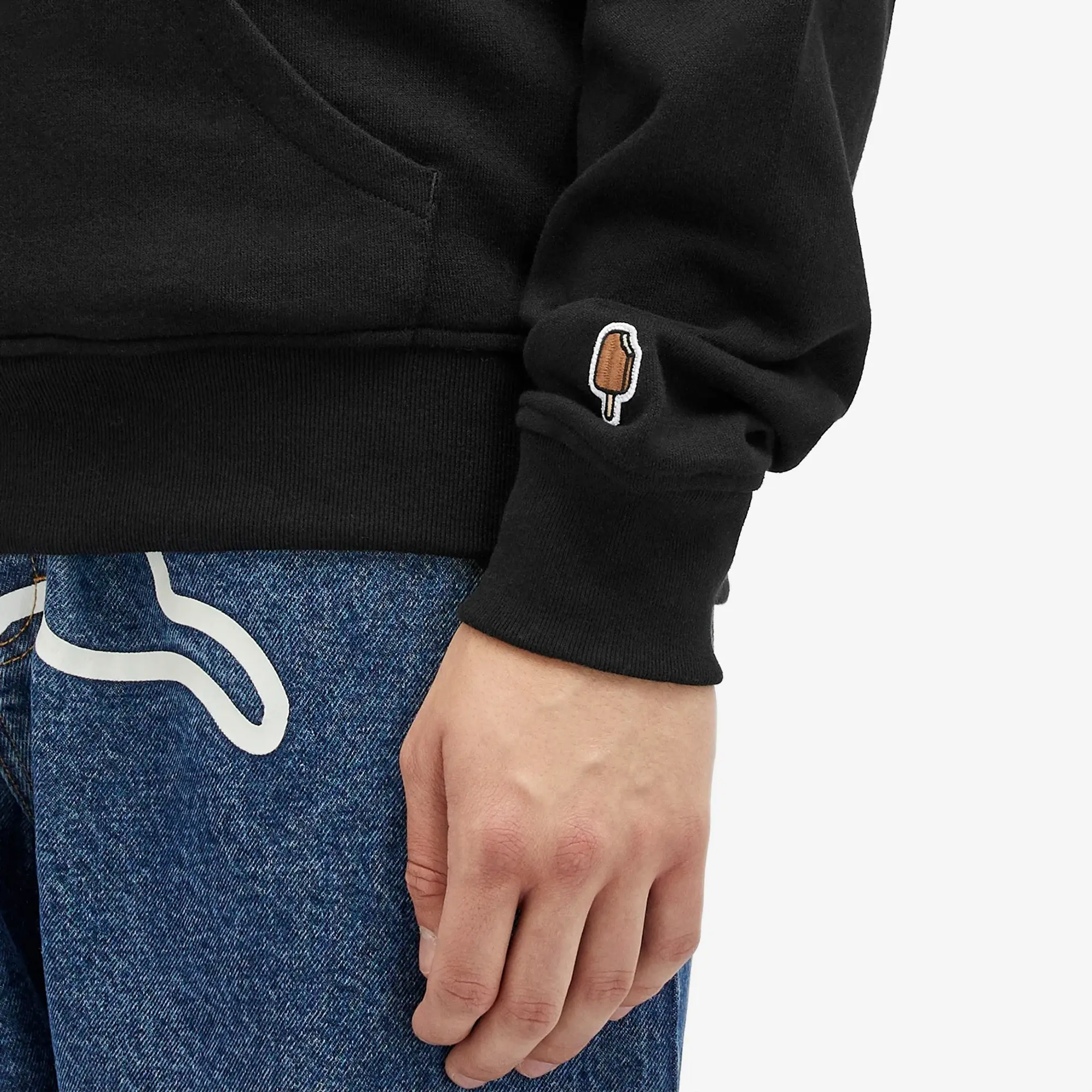 ICECREAM Men's Woodgrain Running Dog Popover Hoodie Black