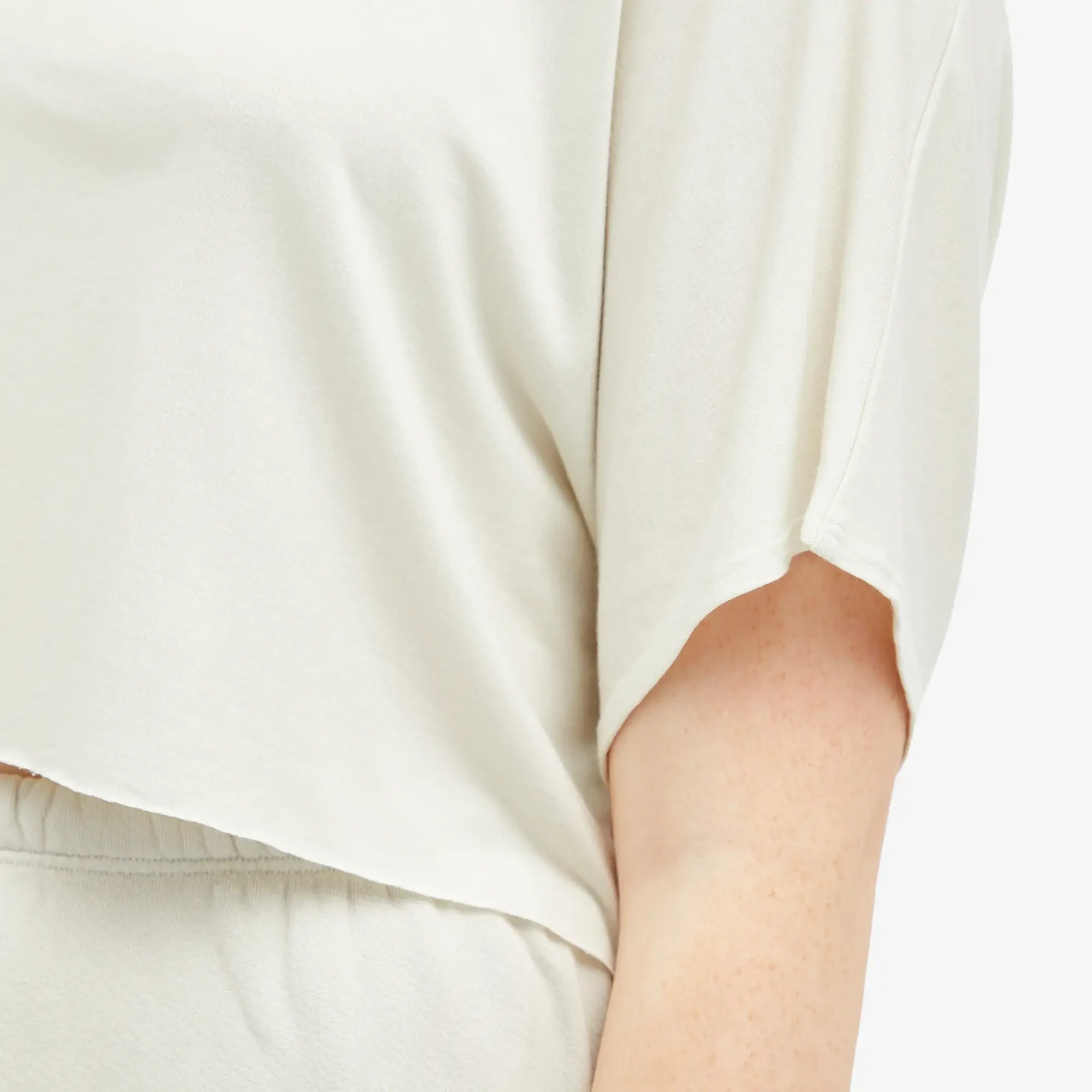 Joah Brown Women's Slouchy Crop T-Shirt Chalk