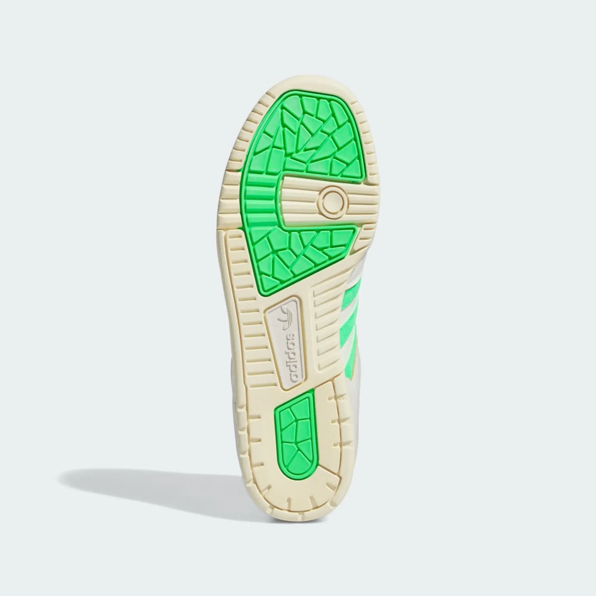 Adidas Originals Rivalry 86 Low Trainers In Cream And Green-White