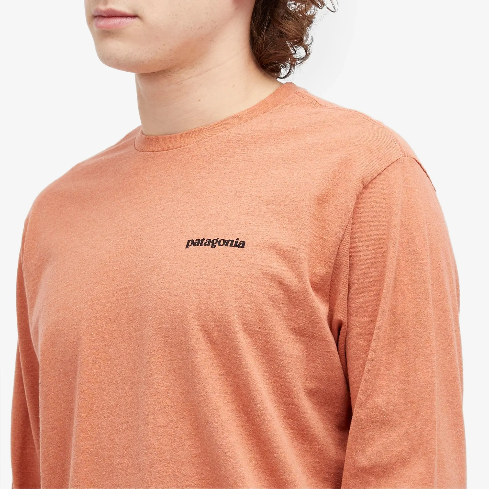 Crocs Patagonia Men's Long Sleeve P-6 Logo Responsibili-T-Shirt Redtail Rust