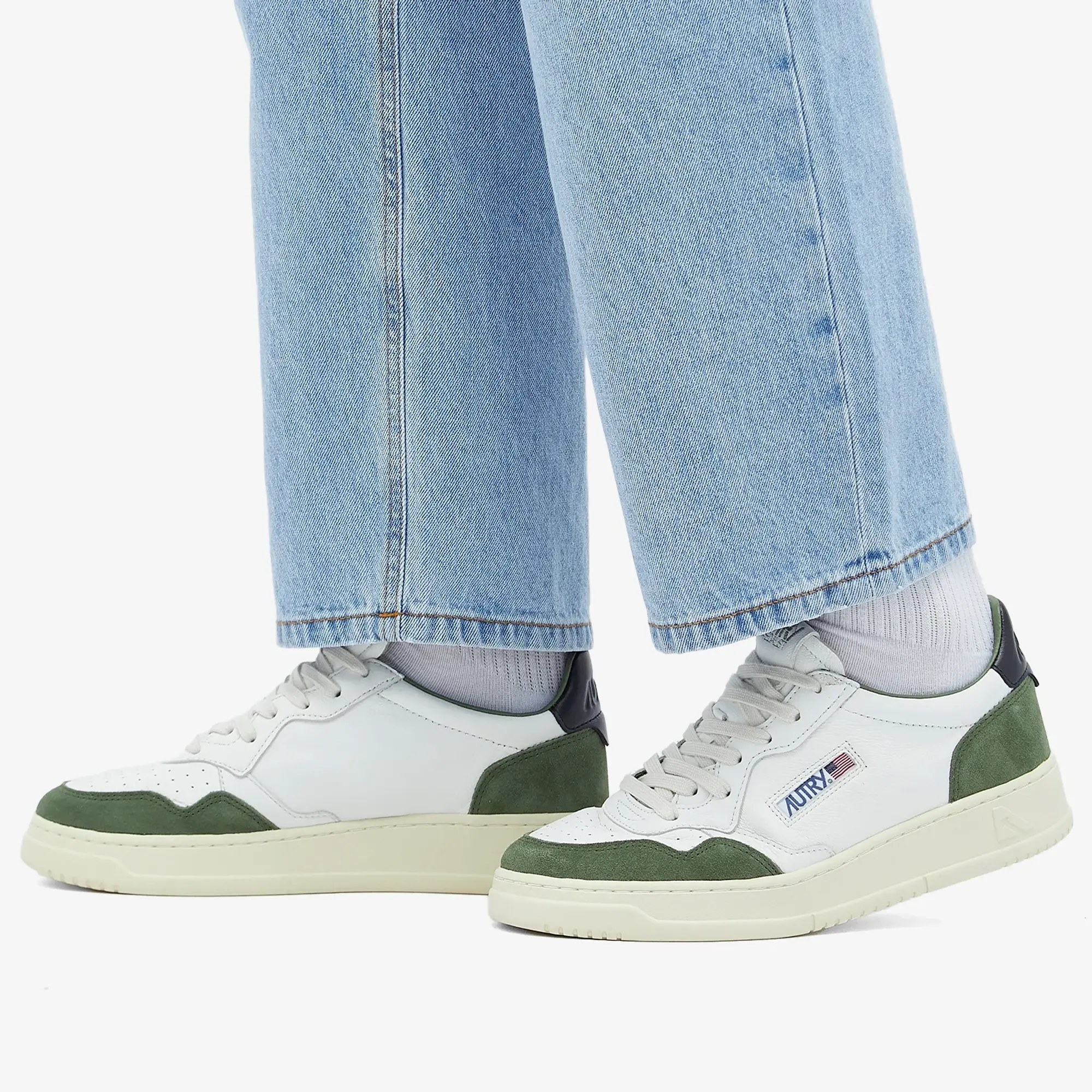 Autry Action Shoes MEDALIST LOW