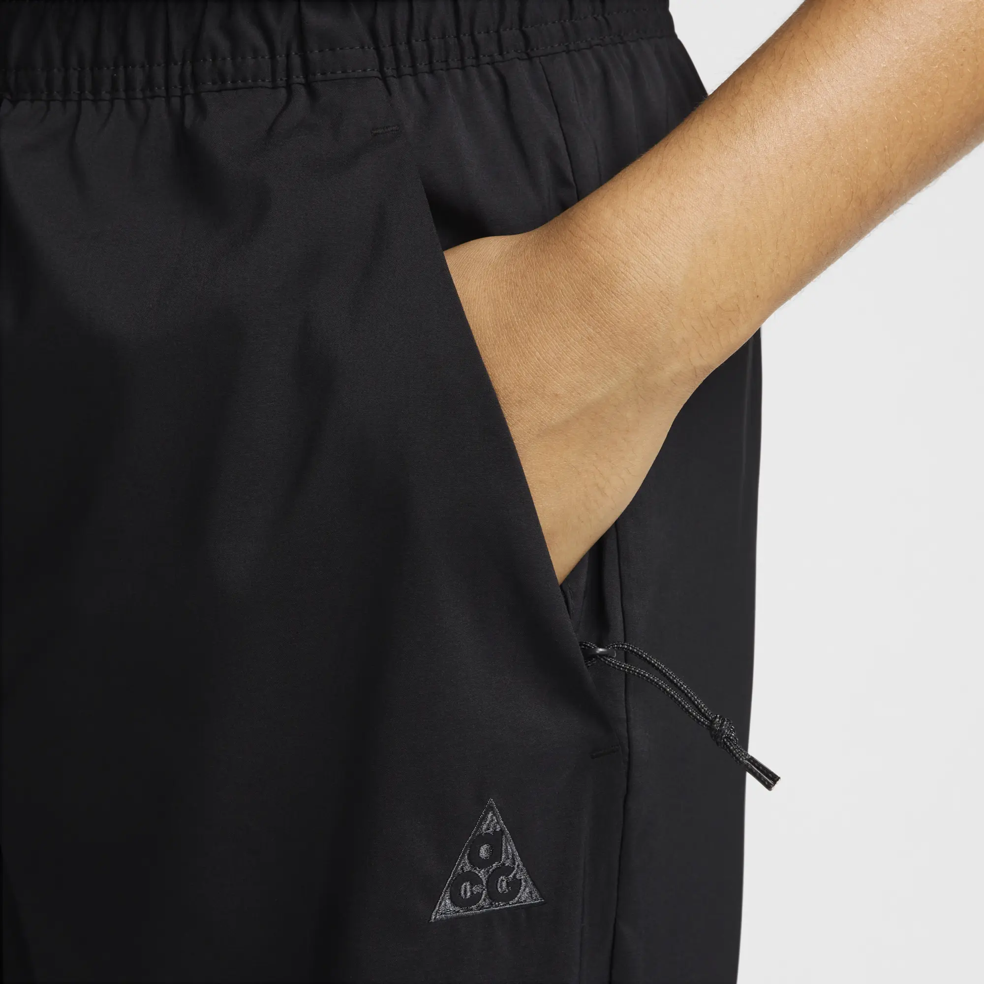 Nike ACG 'Activitorium' Women's High-Waisted UV Trousers - Black - Polyester/Elastane