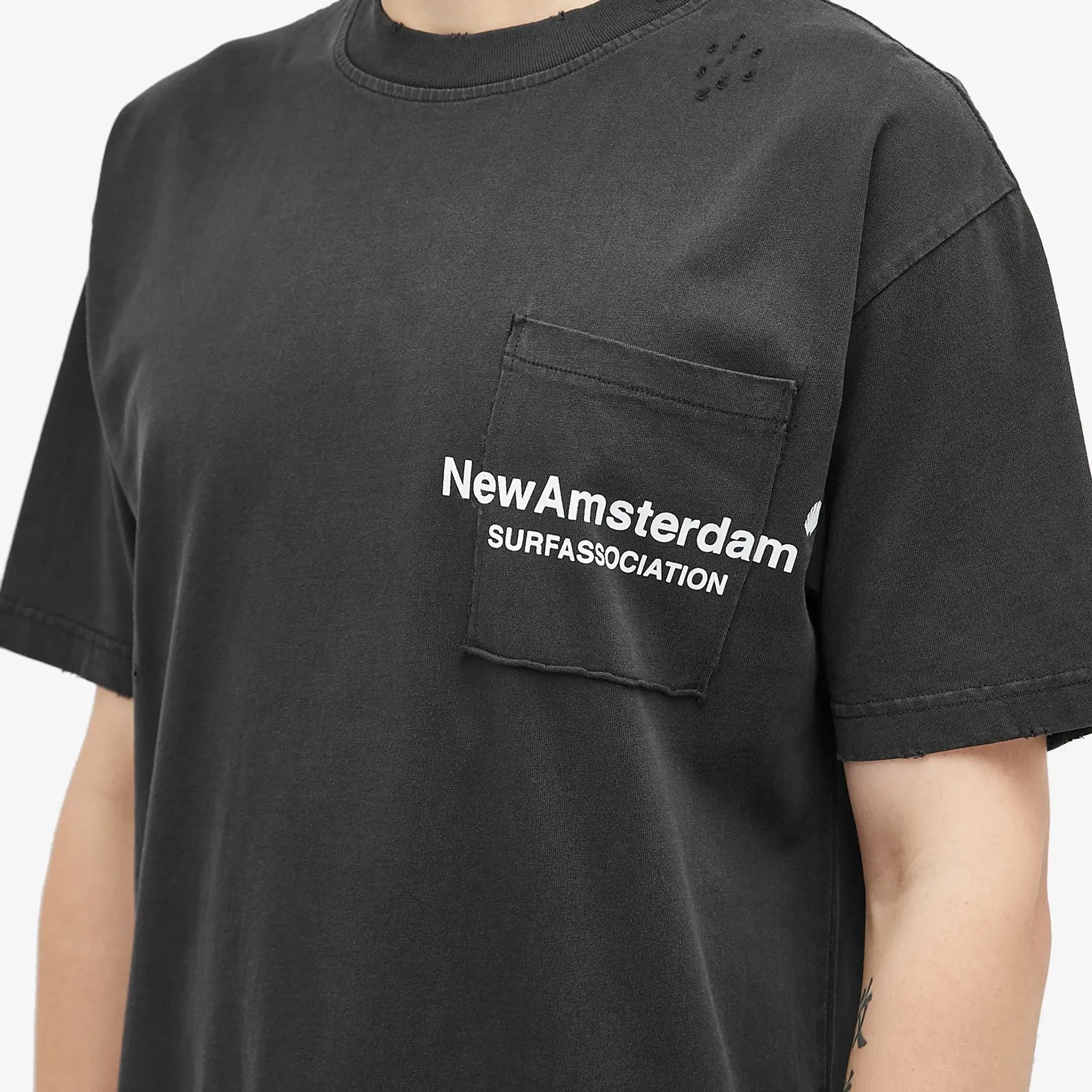 New Amsterdam Surf Association New Amsterdam Throw Pocket T-Shirt Washed Black