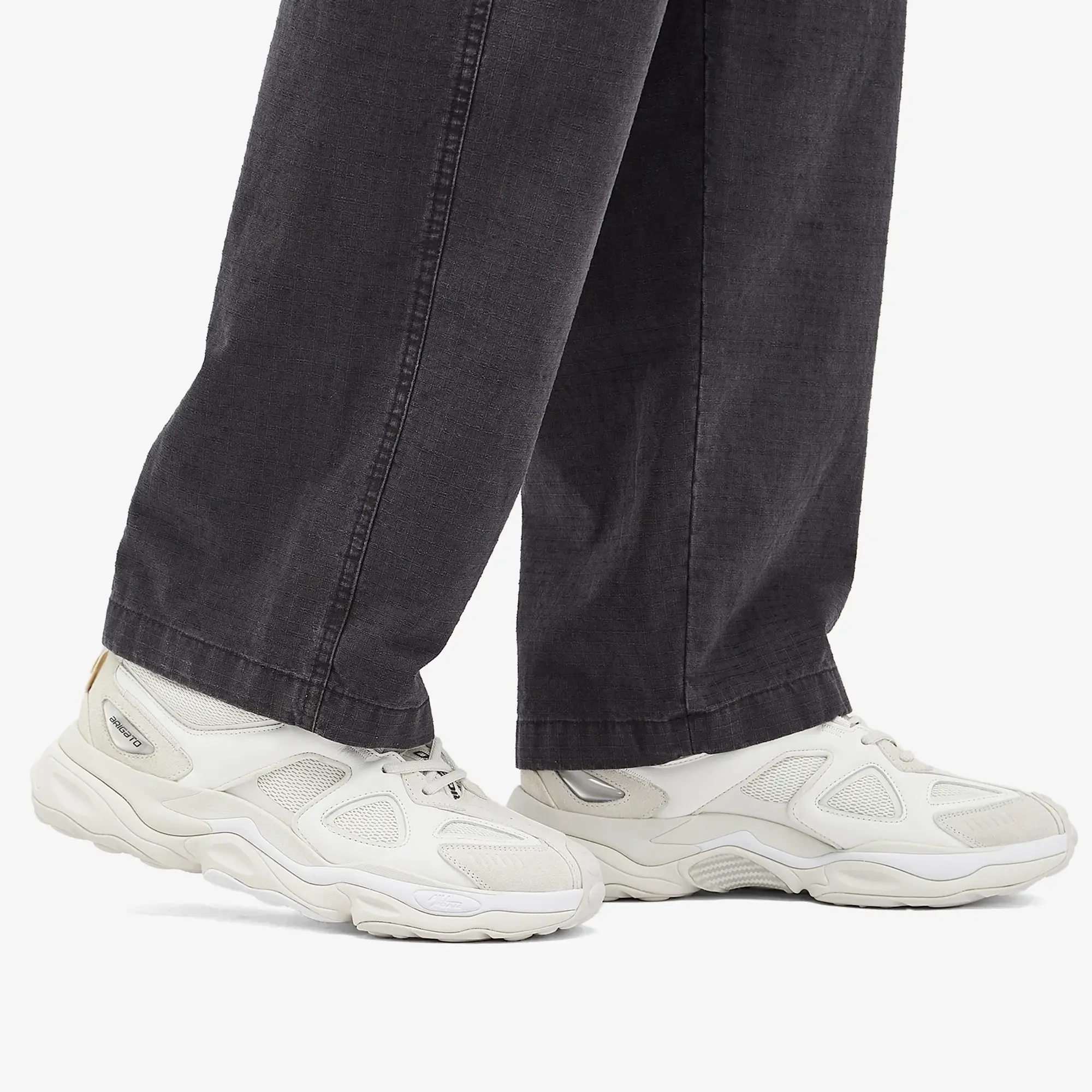 Axel Arigato Satellite Runner Sneaker - White/Beige