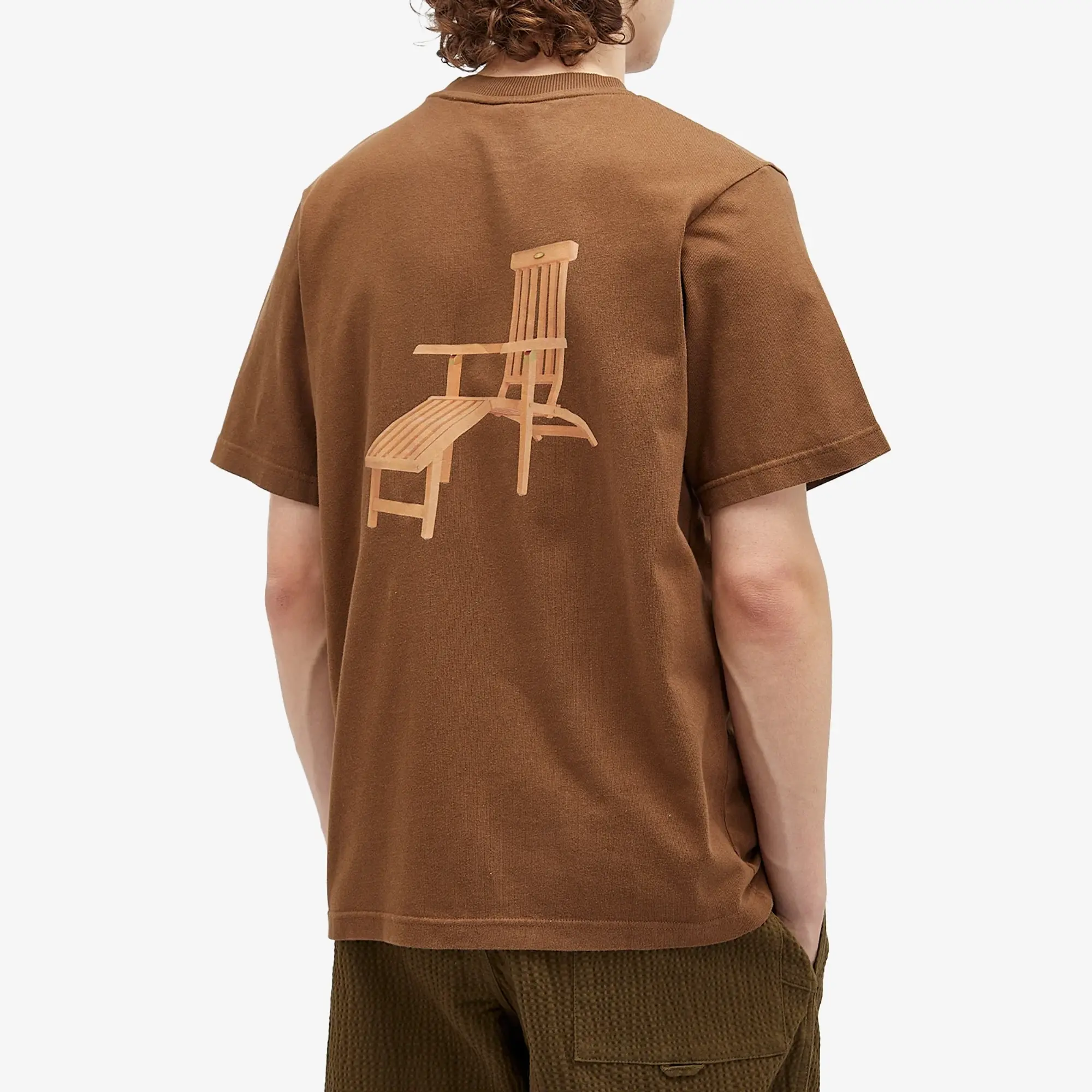 Bram's Fruit Men's Deck Chair T-Shirt Brown