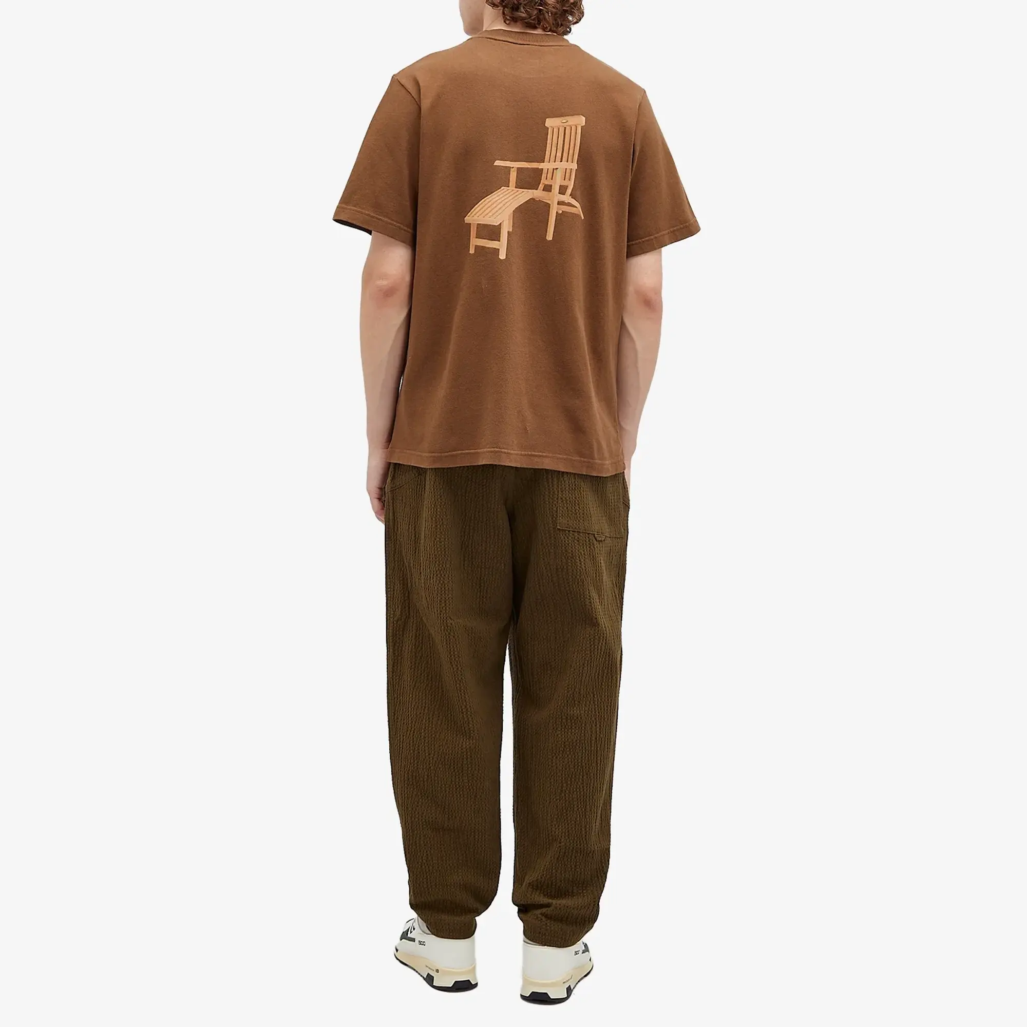 Bram's Fruit Men's Deck Chair T-Shirt Brown