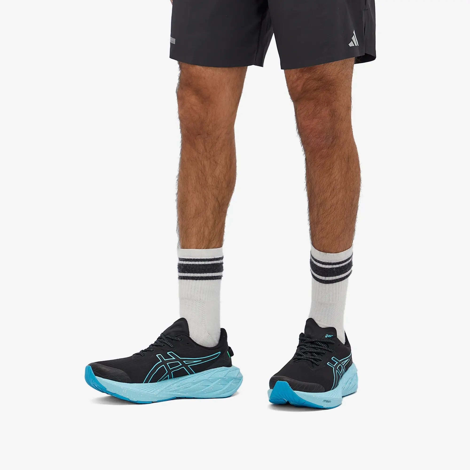 ASICS Novablast 4 Lite-Show - Black, Black