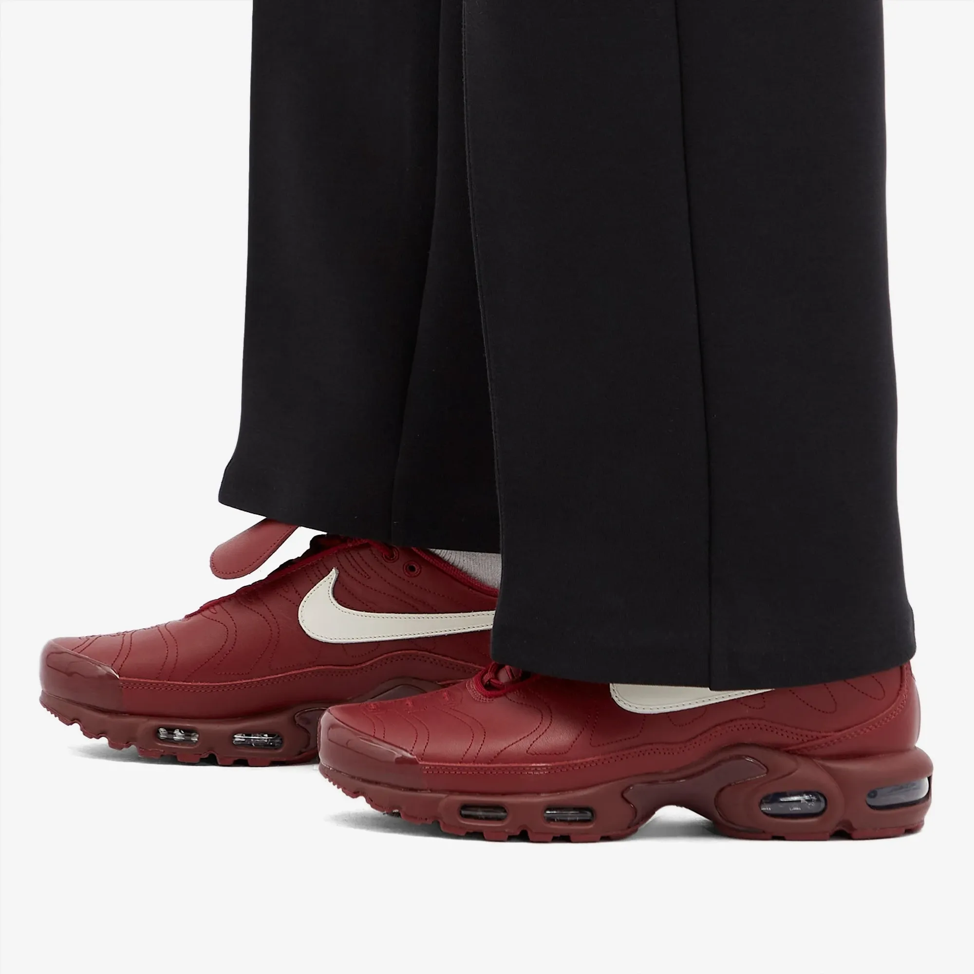 Nike Air Max Plus TNPO Sneaker Team Red/Sail | HM5654-600 Nike Air Max Plus TNPO Sneaker Team Red/Sail | HM5654-600